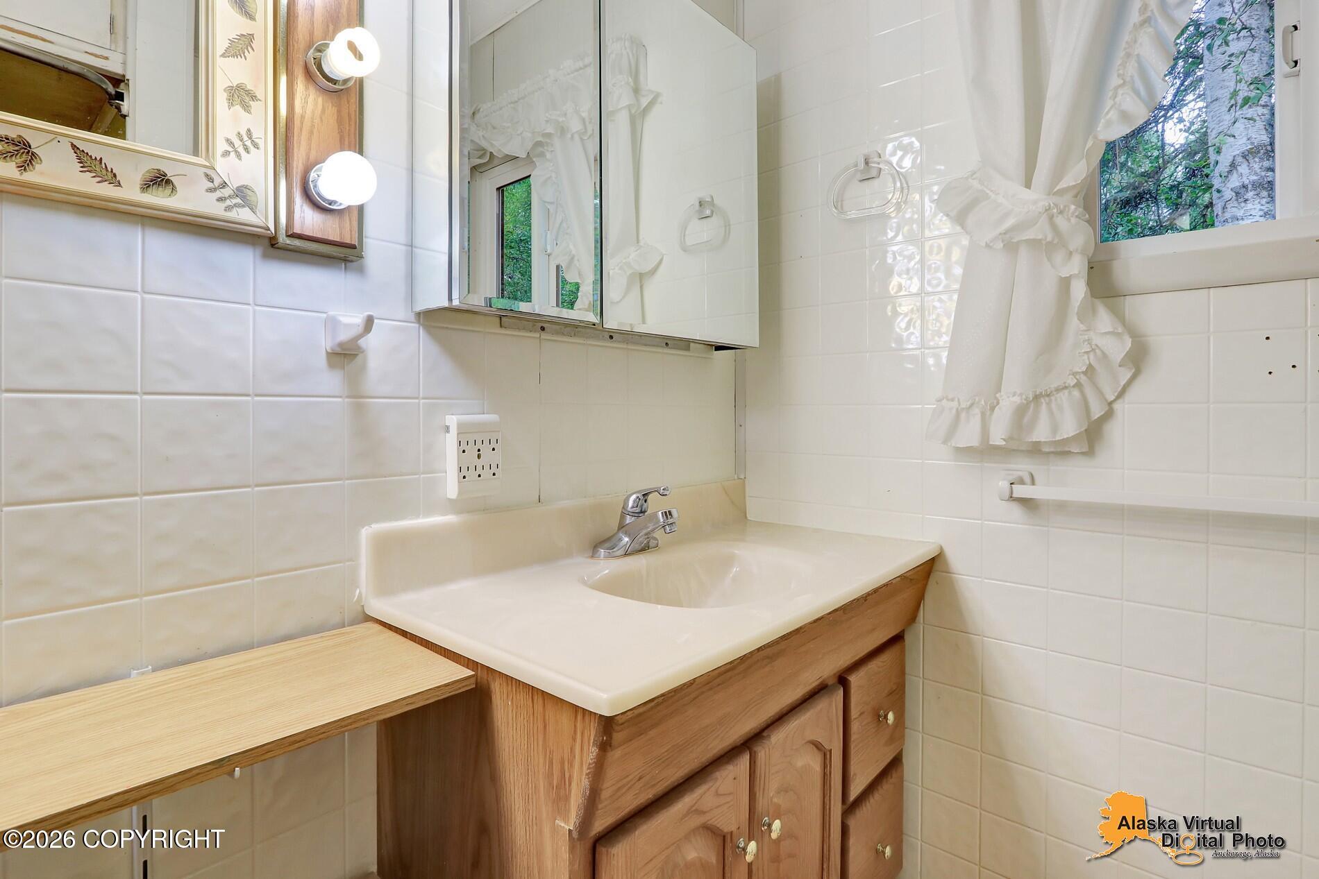 10306 Lee Street Property Photo 20