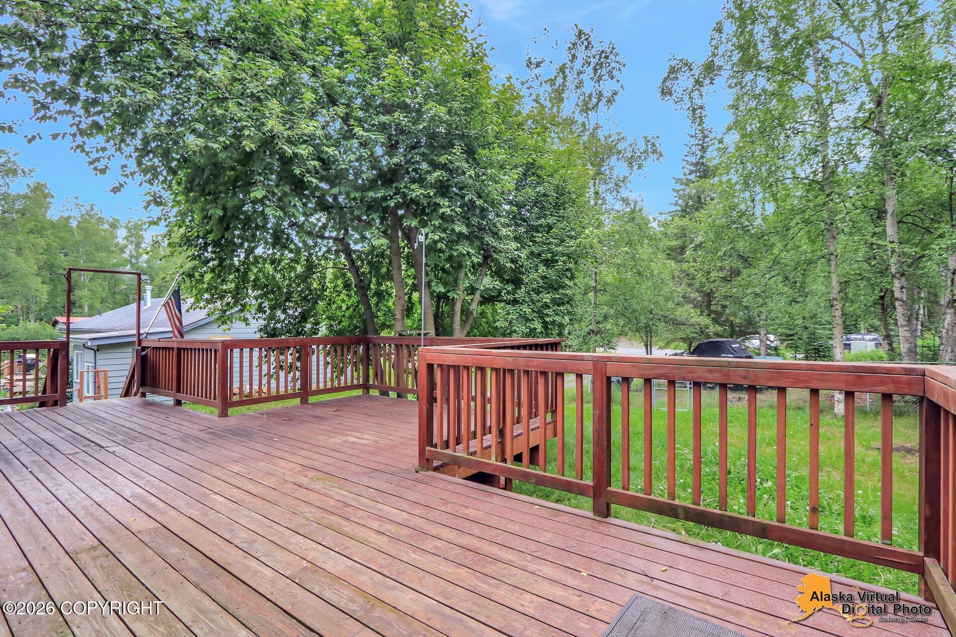 10306 Lee Street Property Photo 27