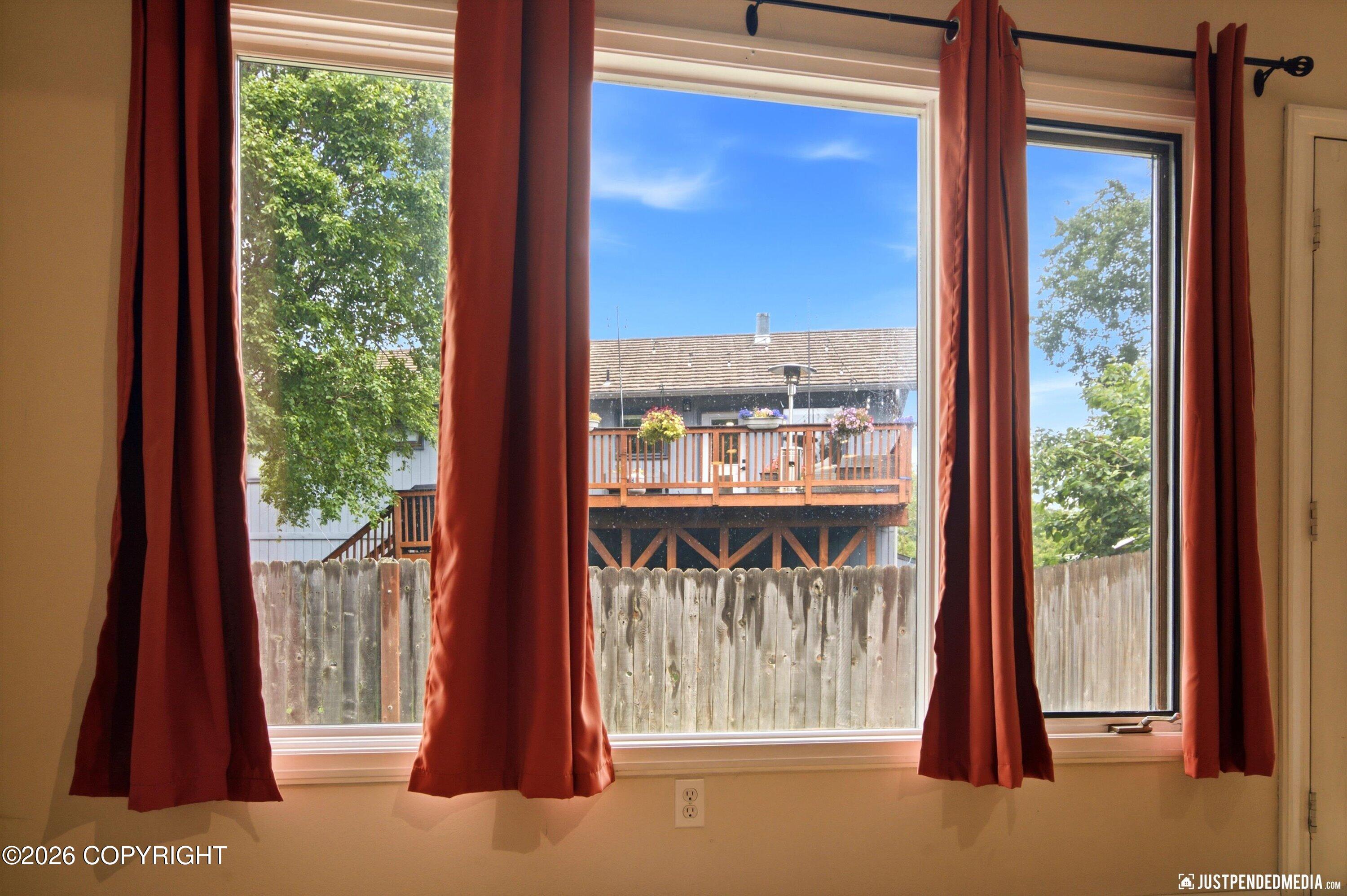 4271 Bridle Circle Property Photo 9