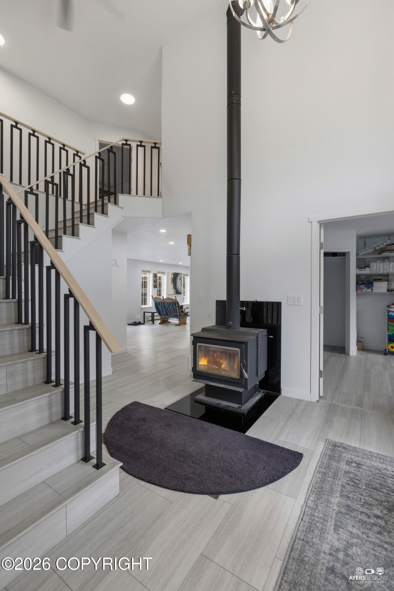 403 Highbush Lane Property Photo 8