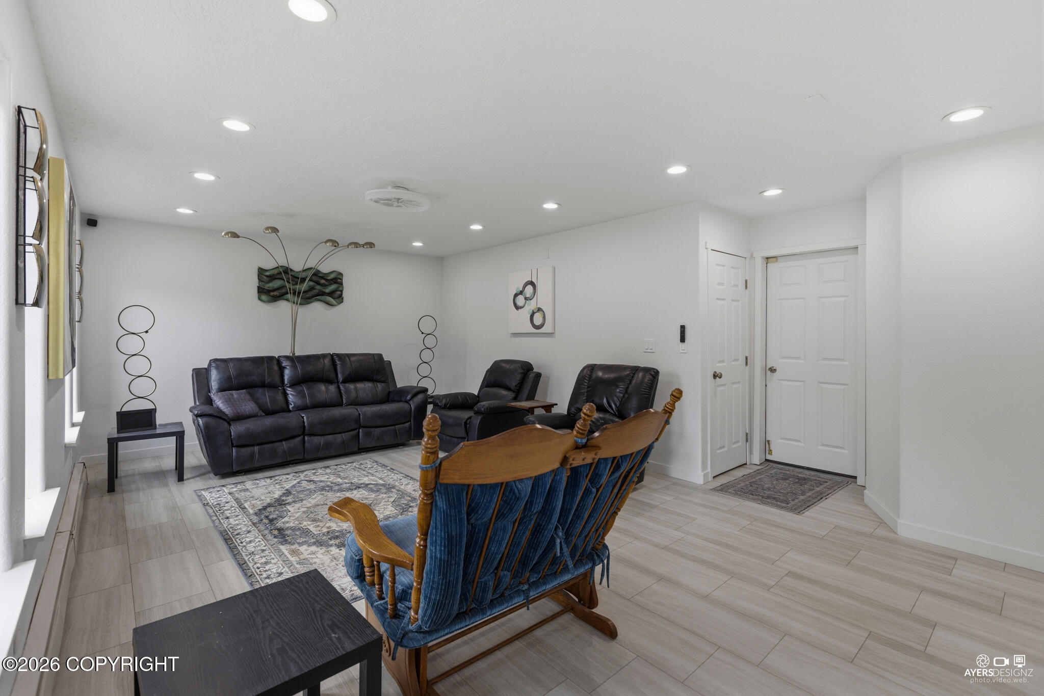 403 Highbush Lane Property Photo 22