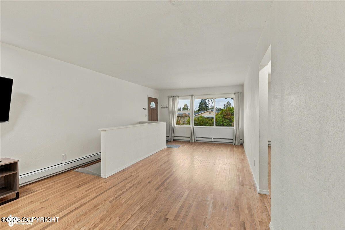 4256 Ross Court Property Photo 7