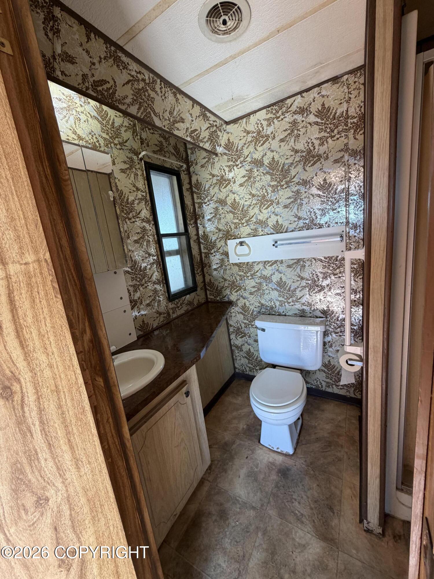 #30 Evergreen Mobile Home Park Property Photo 15