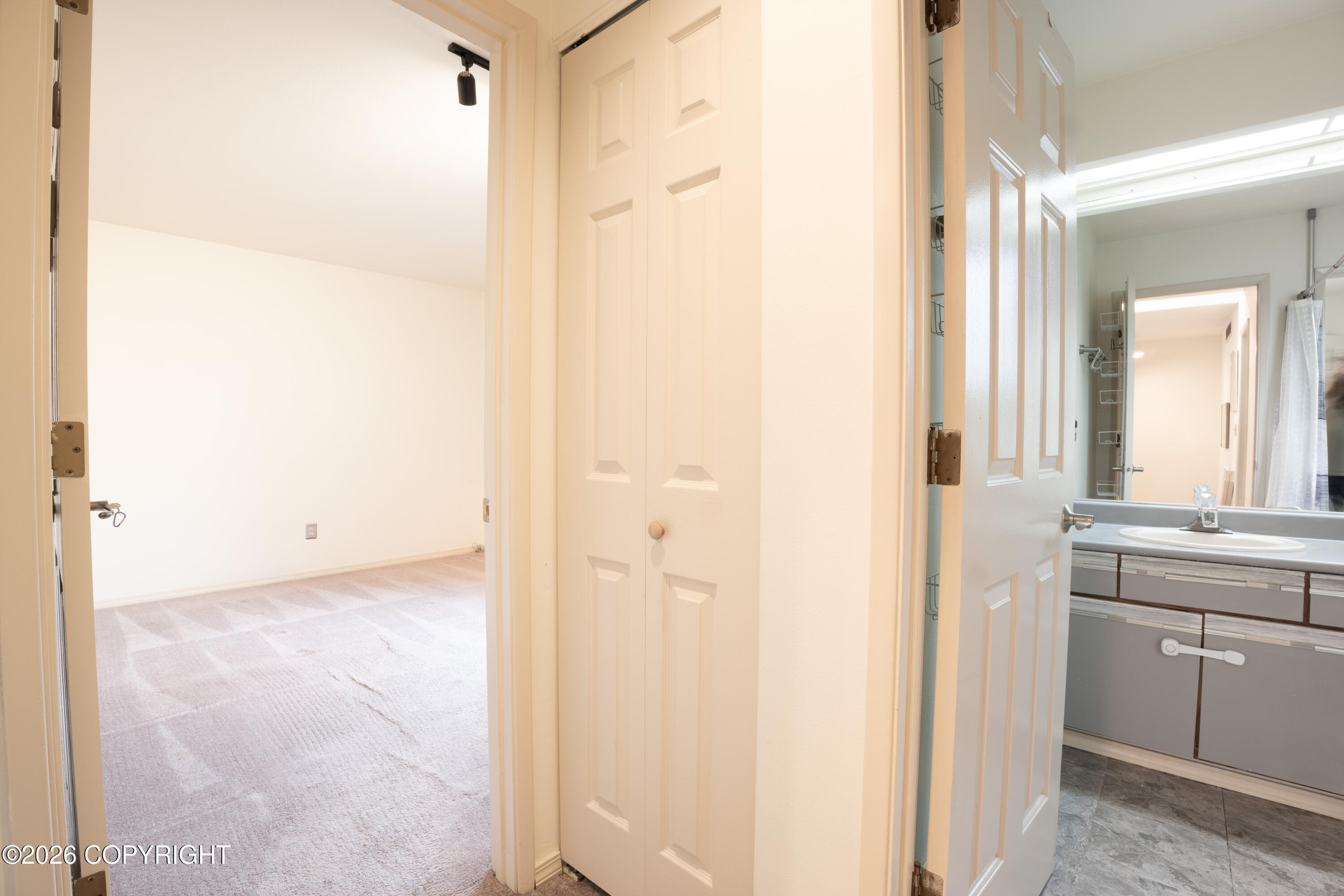 10641 Commodore Drive Property Photo 25
