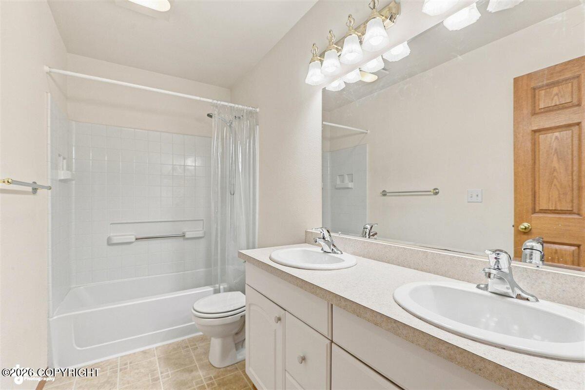 2303 Marian Bay Circle Property Photo 18