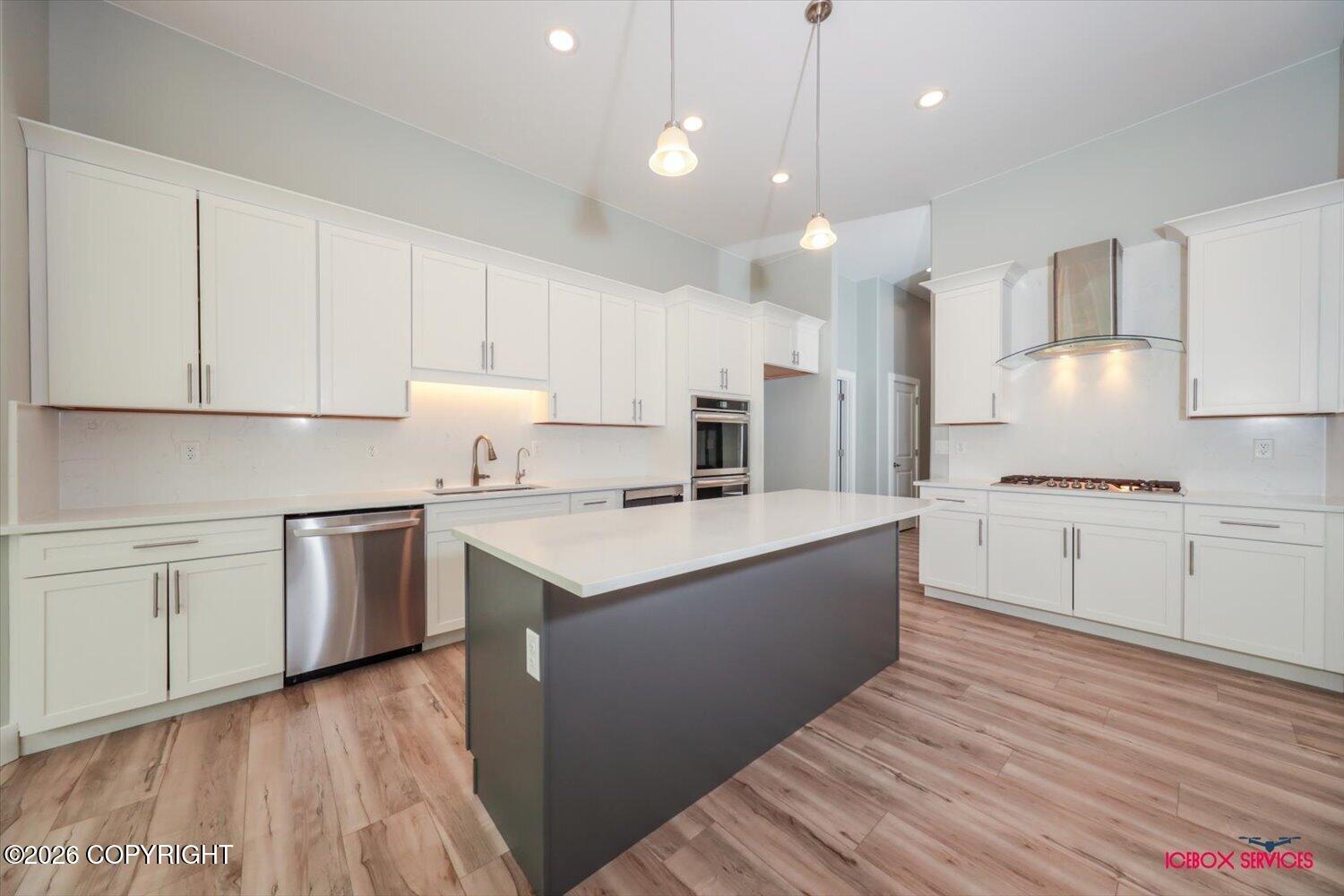 4715 W Monument Circle Property Photo 8
