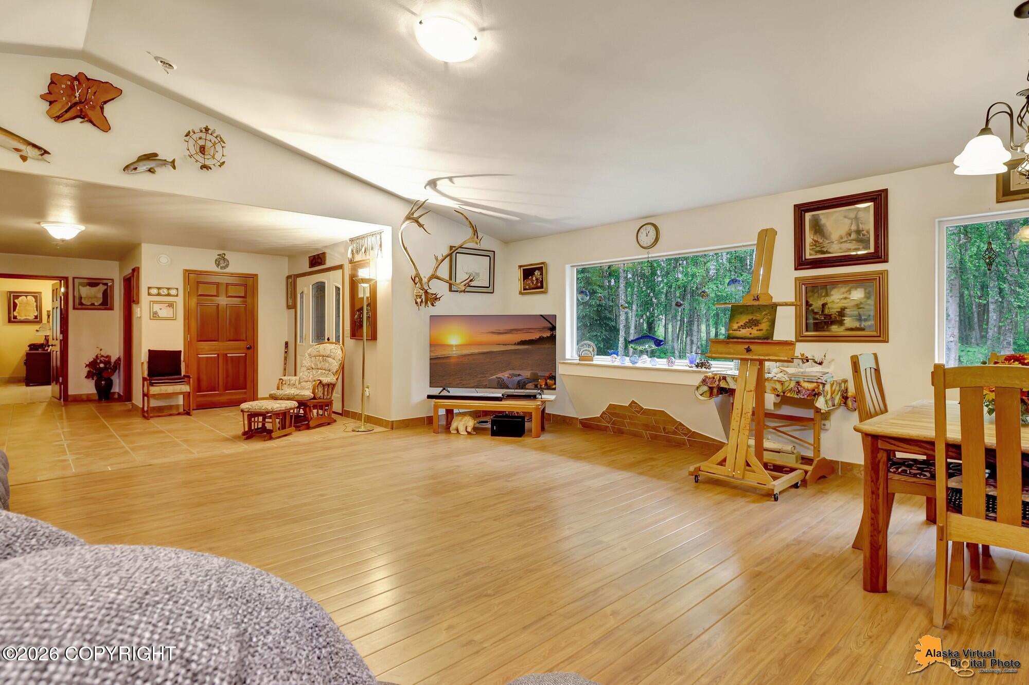 3609 N One Horse Lane Property Photo 10