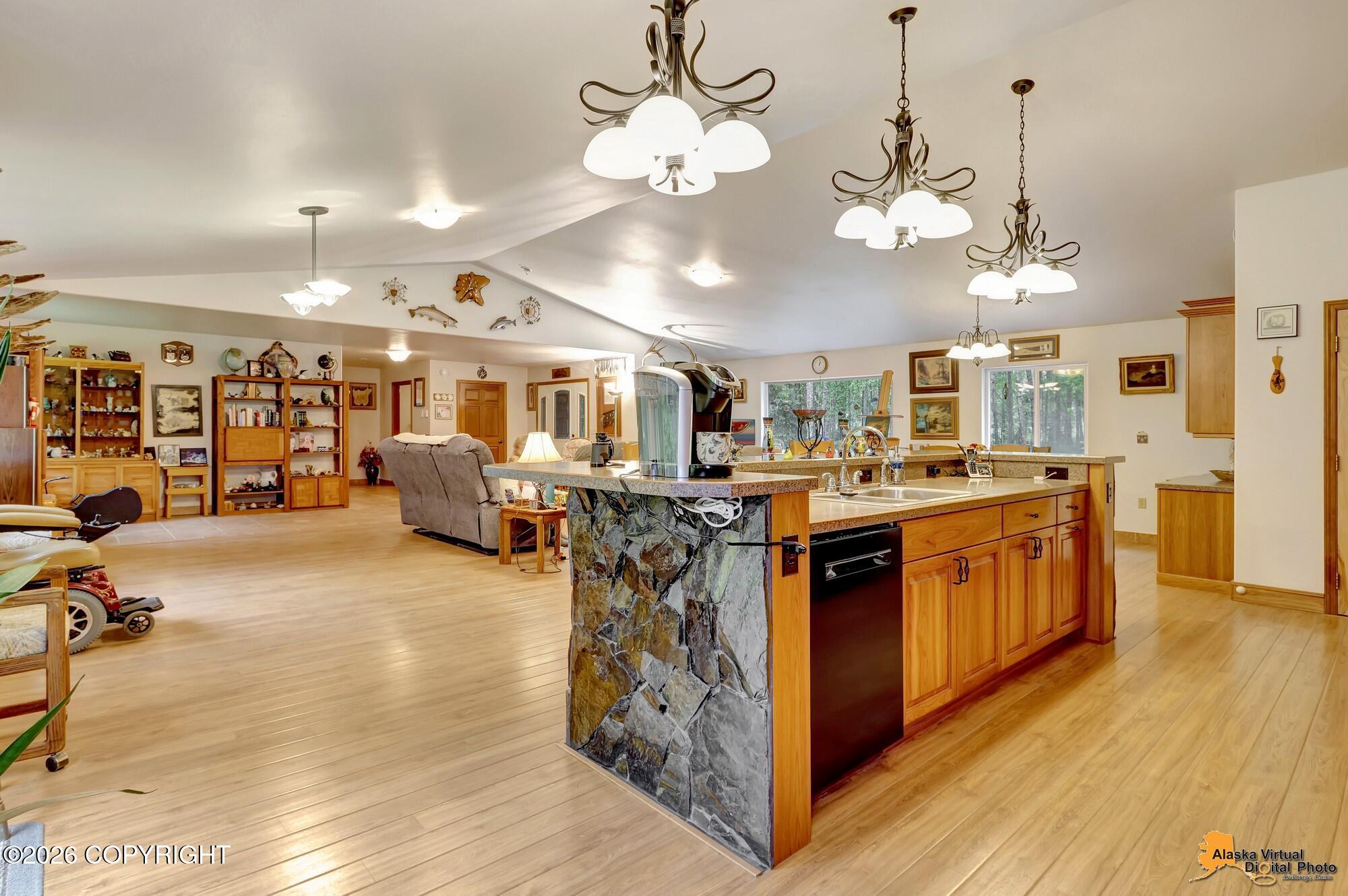 3609 N One Horse Lane Property Photo 15