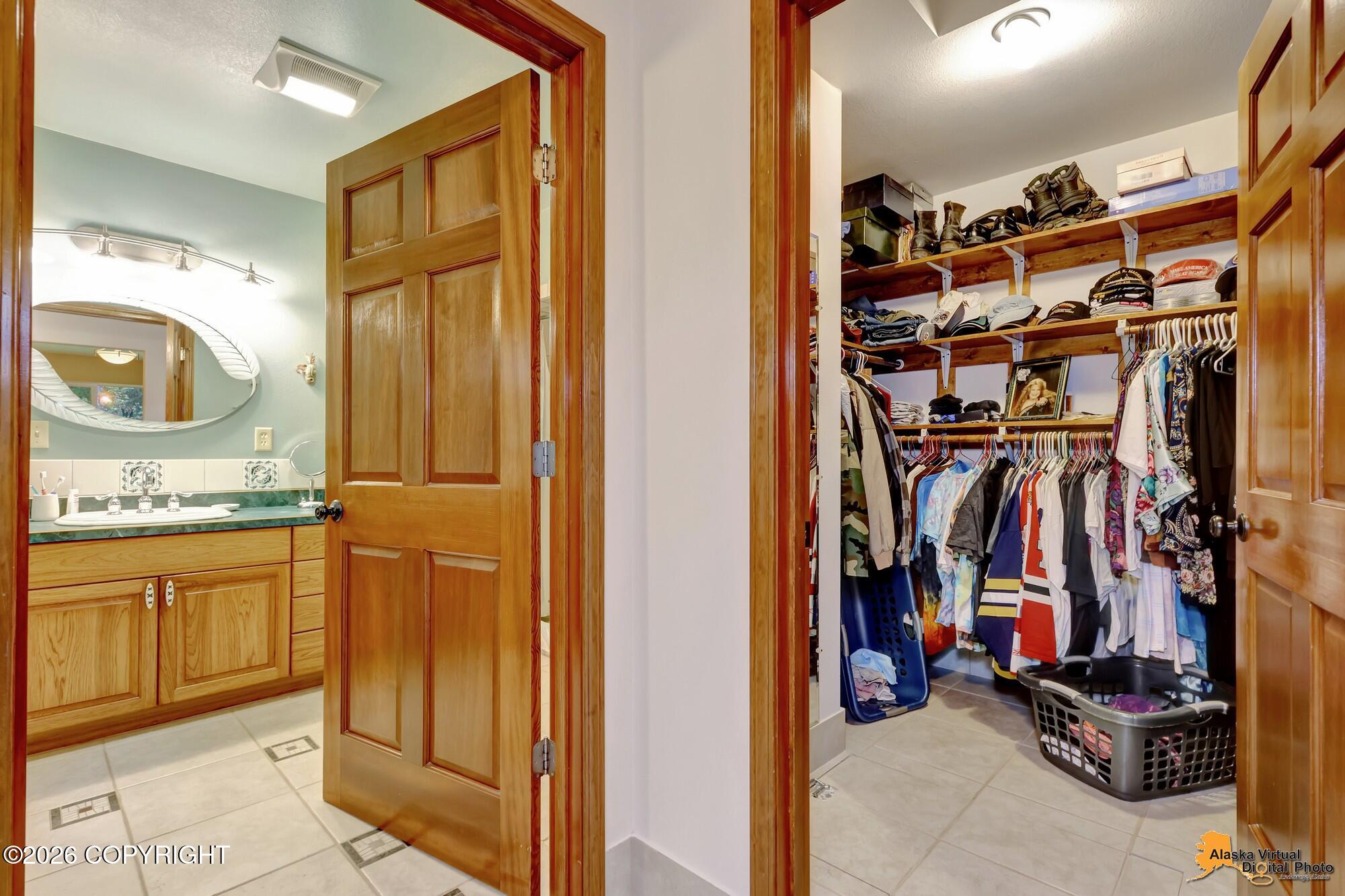 3609 N One Horse Lane Property Photo 27