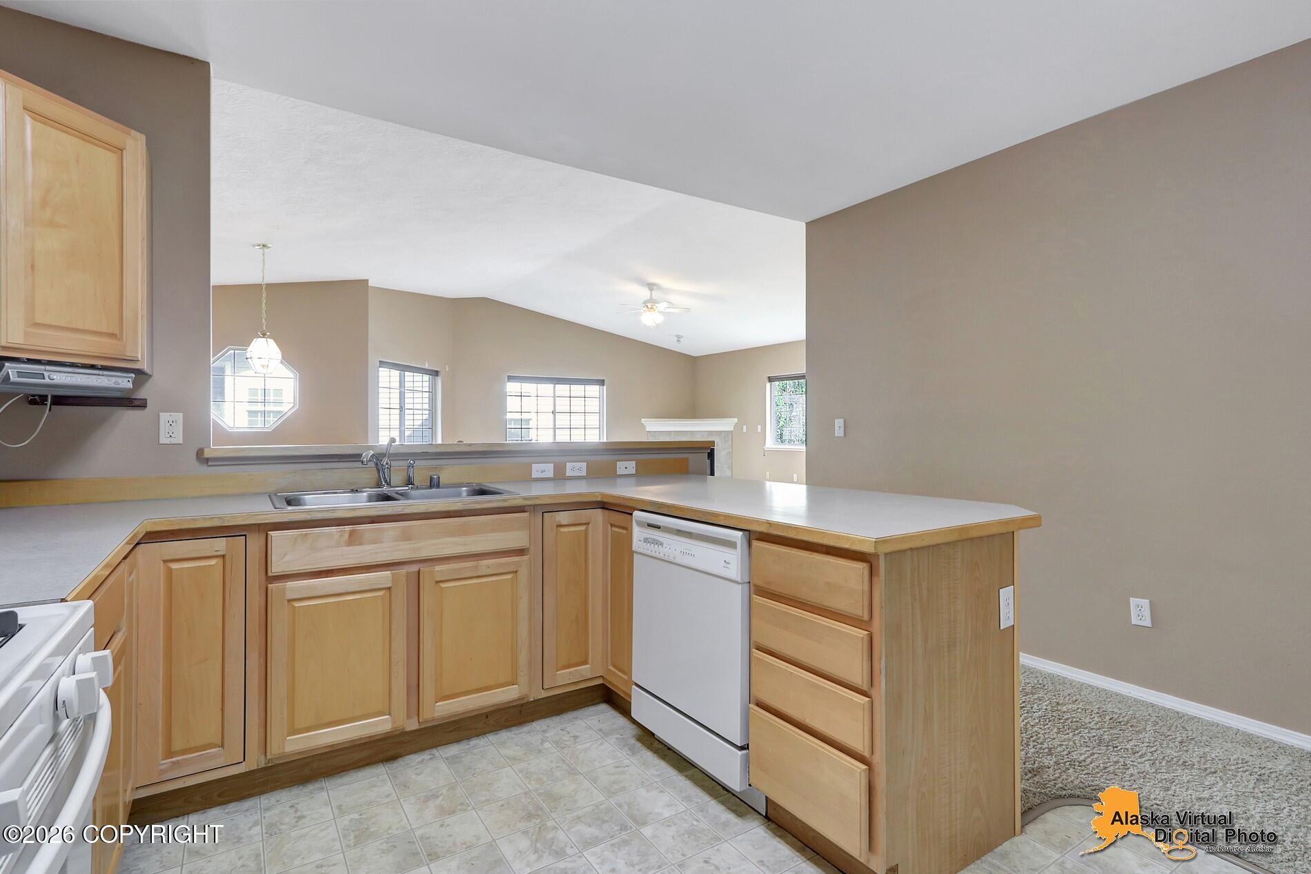 12590 Old Glenn Highway #c Property Photo 13