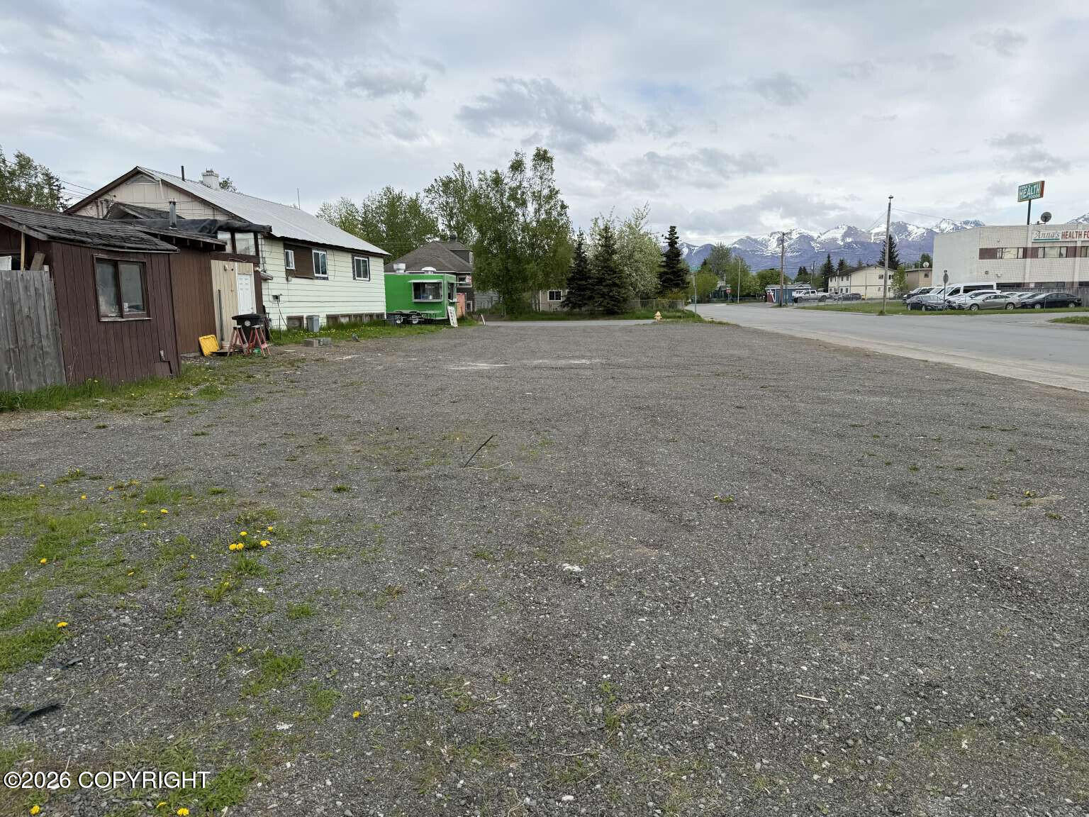 1342 Hyder Street Property Photo 5