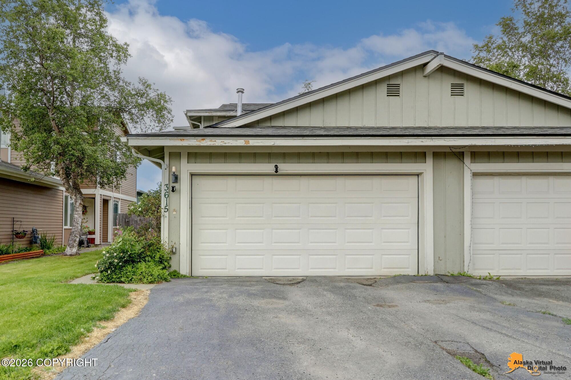 3615 Alamosa Drive Property Photo 2