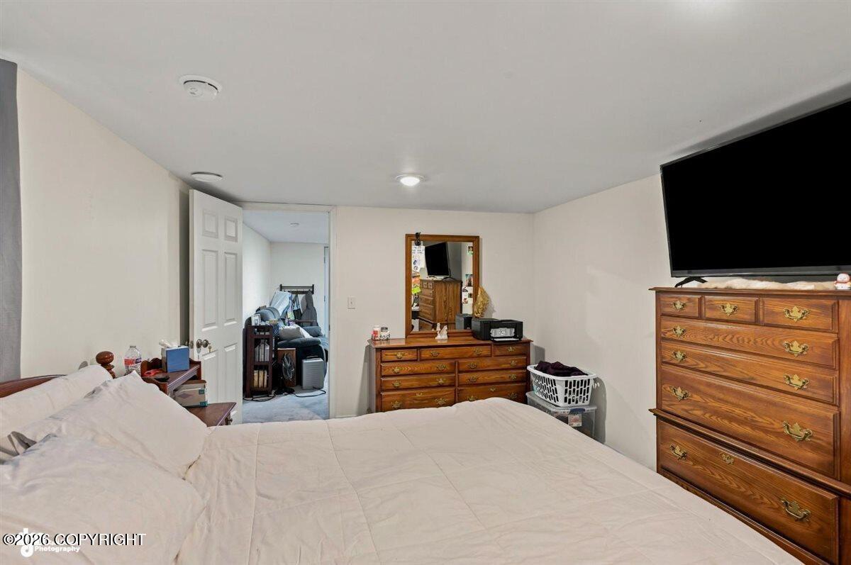2812 S Wickham Circle Property Photo 4
