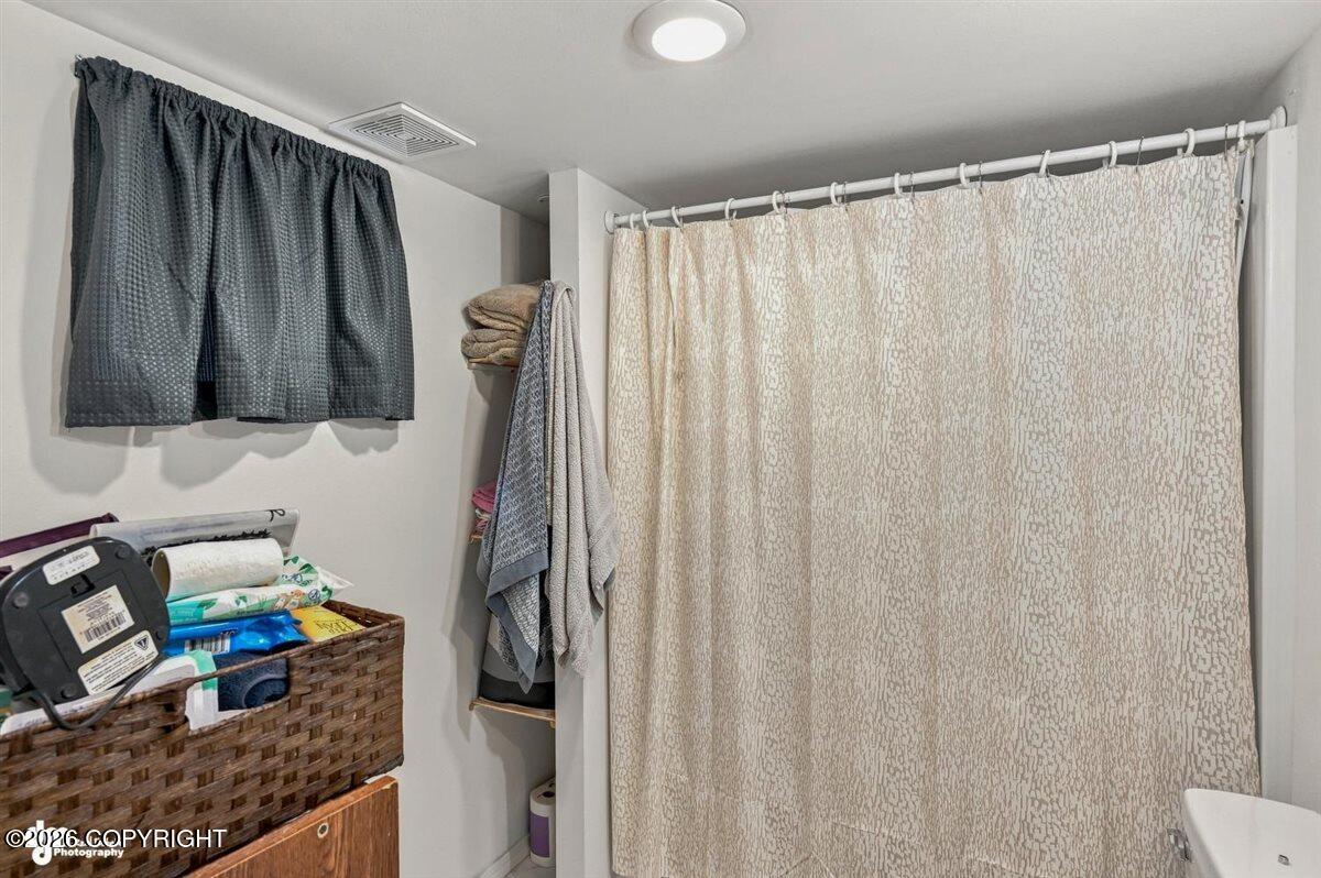 2812 S Wickham Circle Property Photo 11