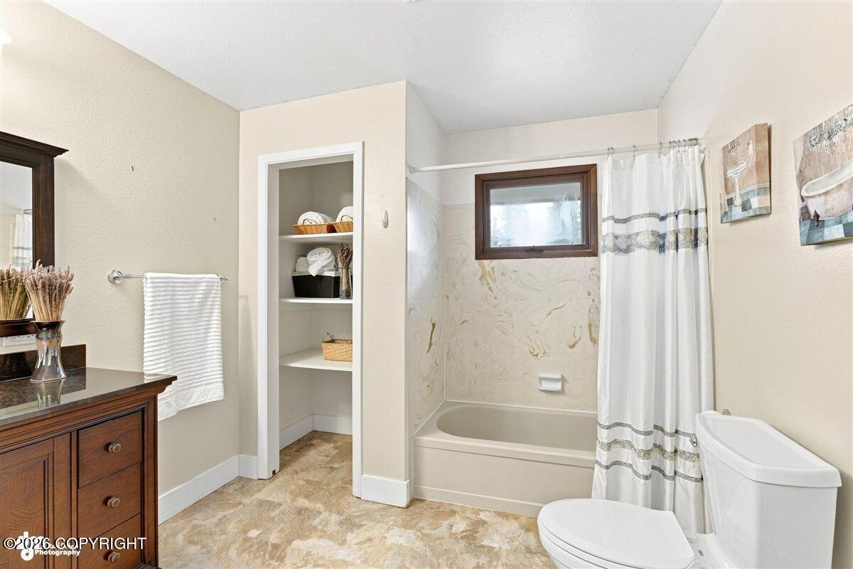 15236 Snow Flake Drive Property Photo 33