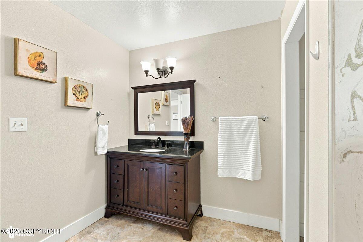 15236 Snow Flake Drive Property Photo 34