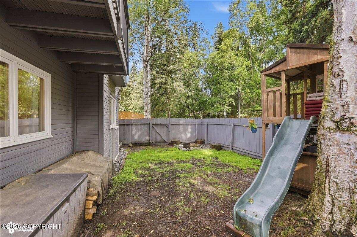 19027 Sarichef Loop Property Photo 43