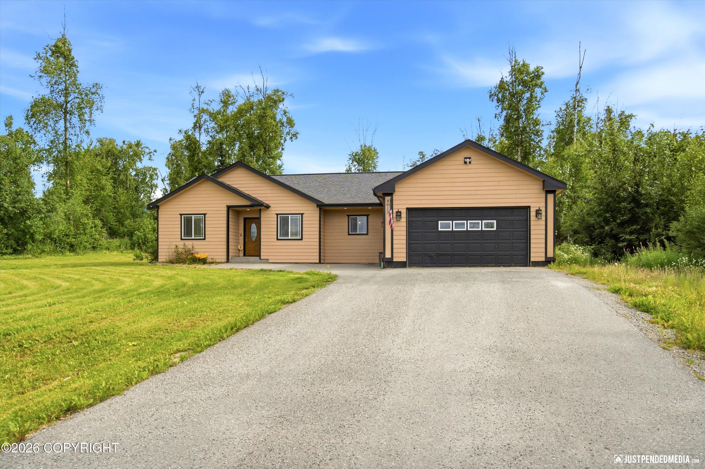 4613 N Gold Mint Drive Property Photo 6