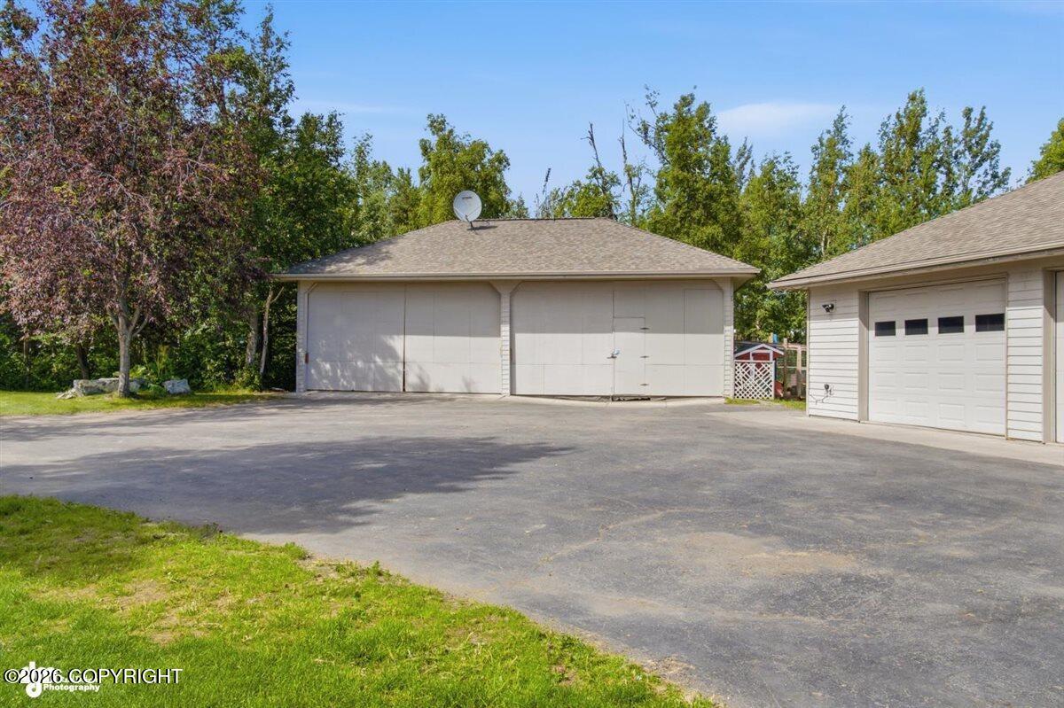 3318 S Charming Valley Loop Property Photo 3