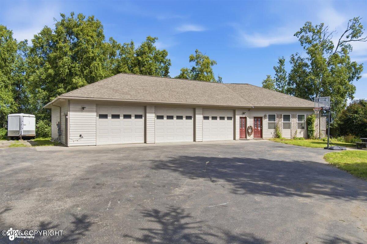 3318 S Charming Valley Loop Property Photo 4