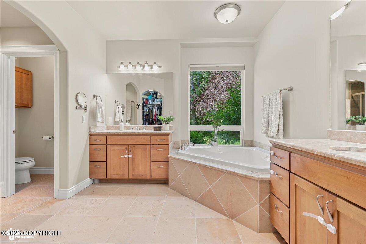 3318 S Charming Valley Loop Property Photo 43