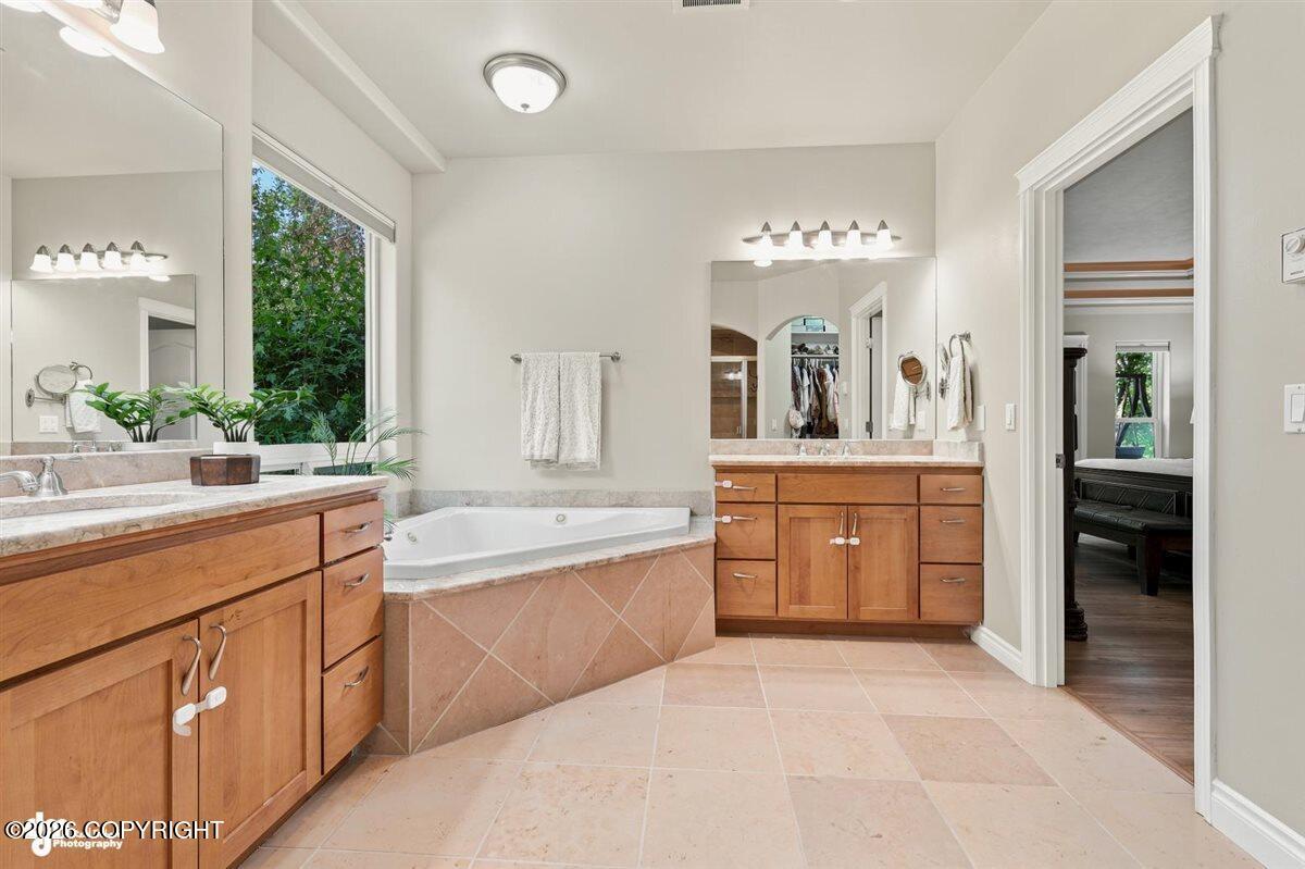 3318 S Charming Valley Loop Property Photo 44