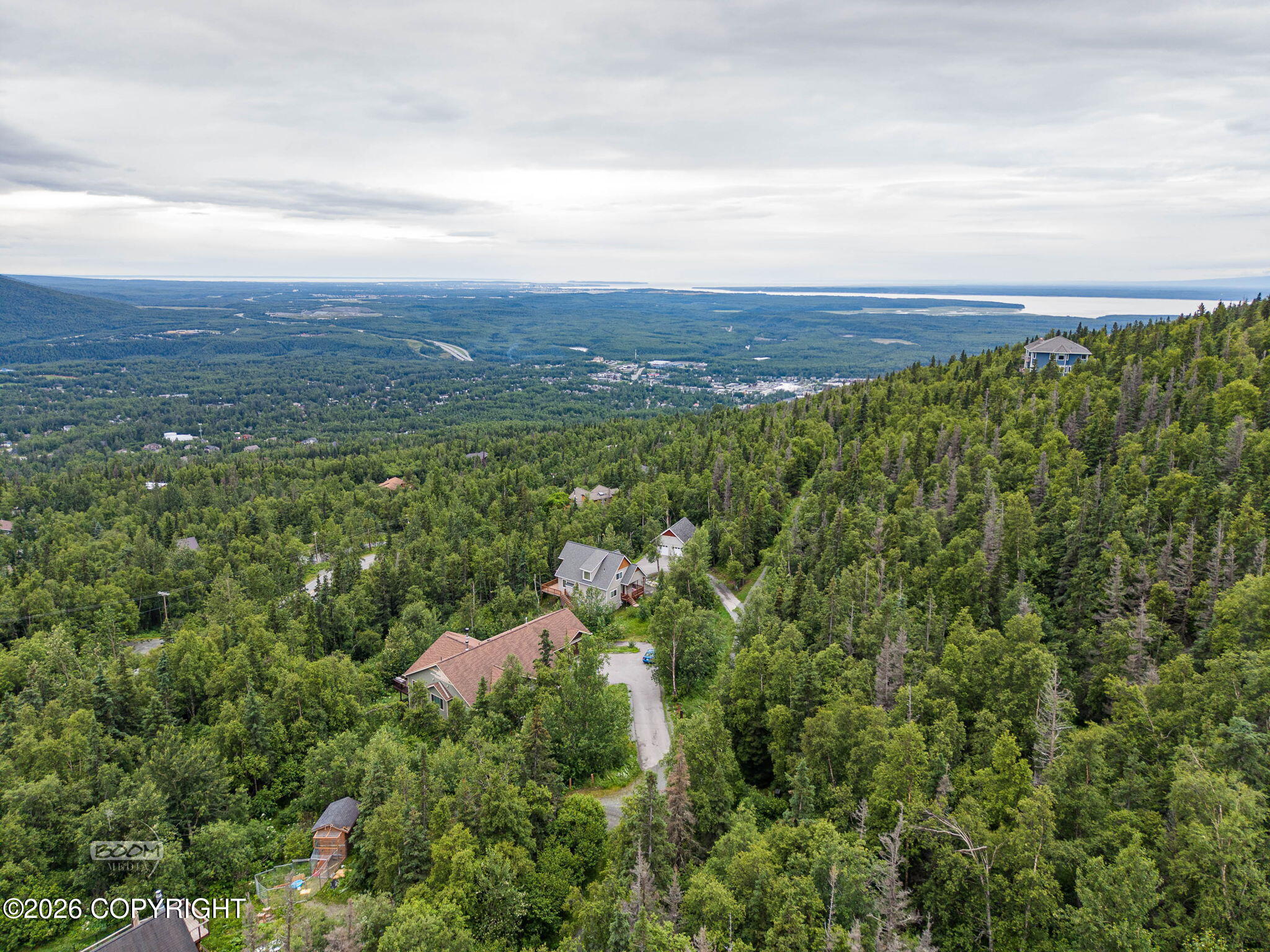 19221 Timberline Drive Property Photo 3