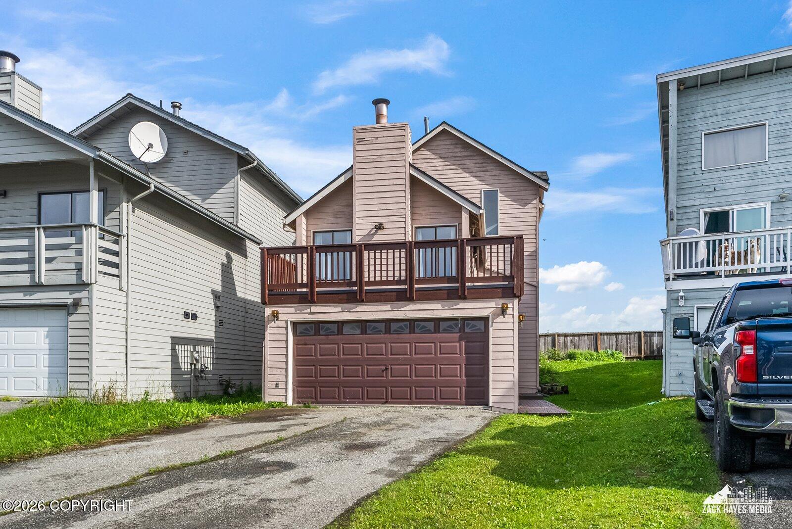 9201 Sea Parrot Circle Property Photo 1