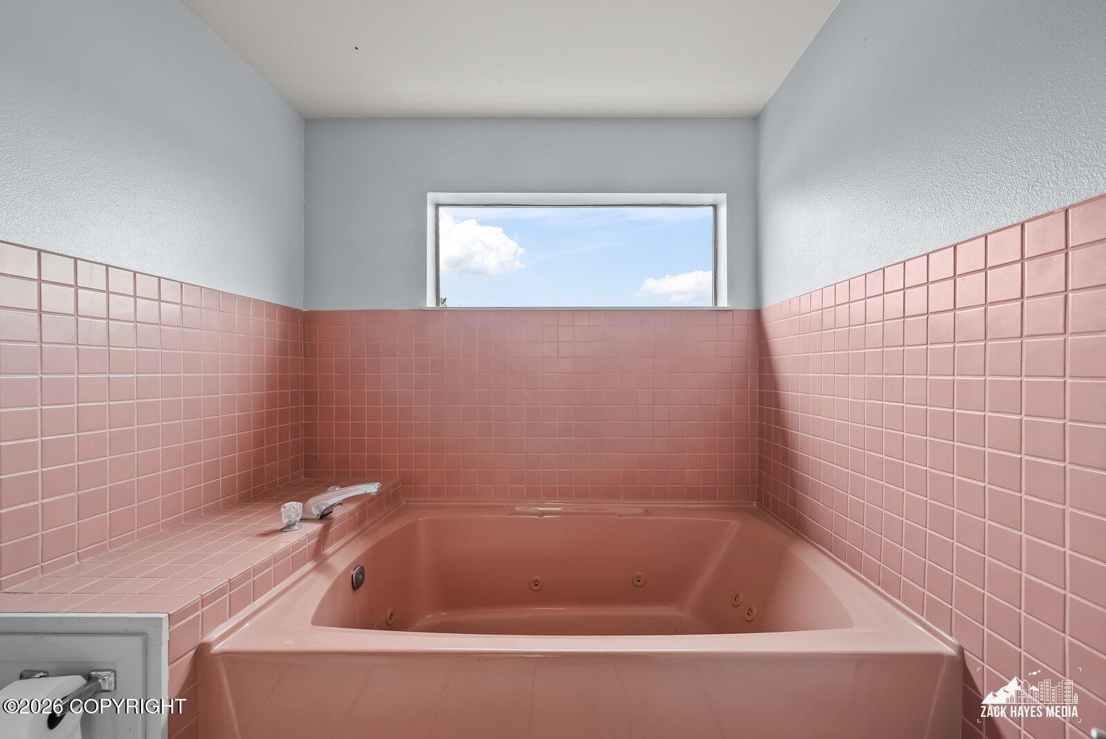 9201 Sea Parrot Circle Property Photo 23