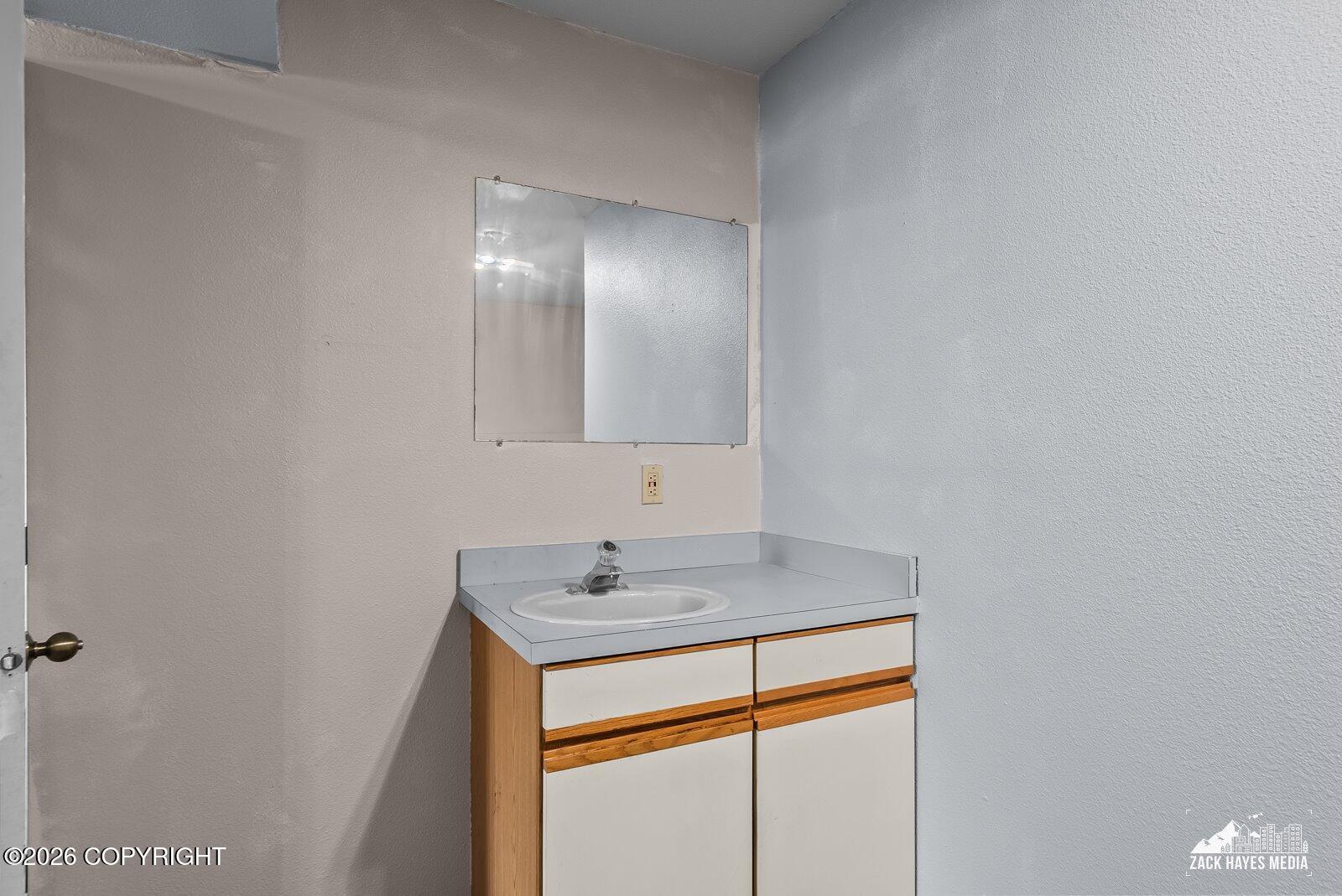 9201 Sea Parrot Circle Property Photo 38