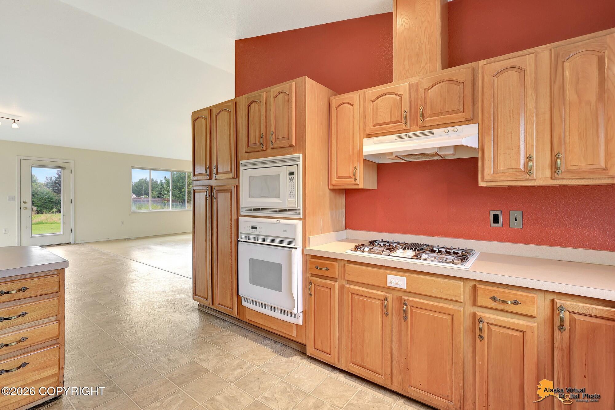 11604 E Annie Lane Property Photo 7