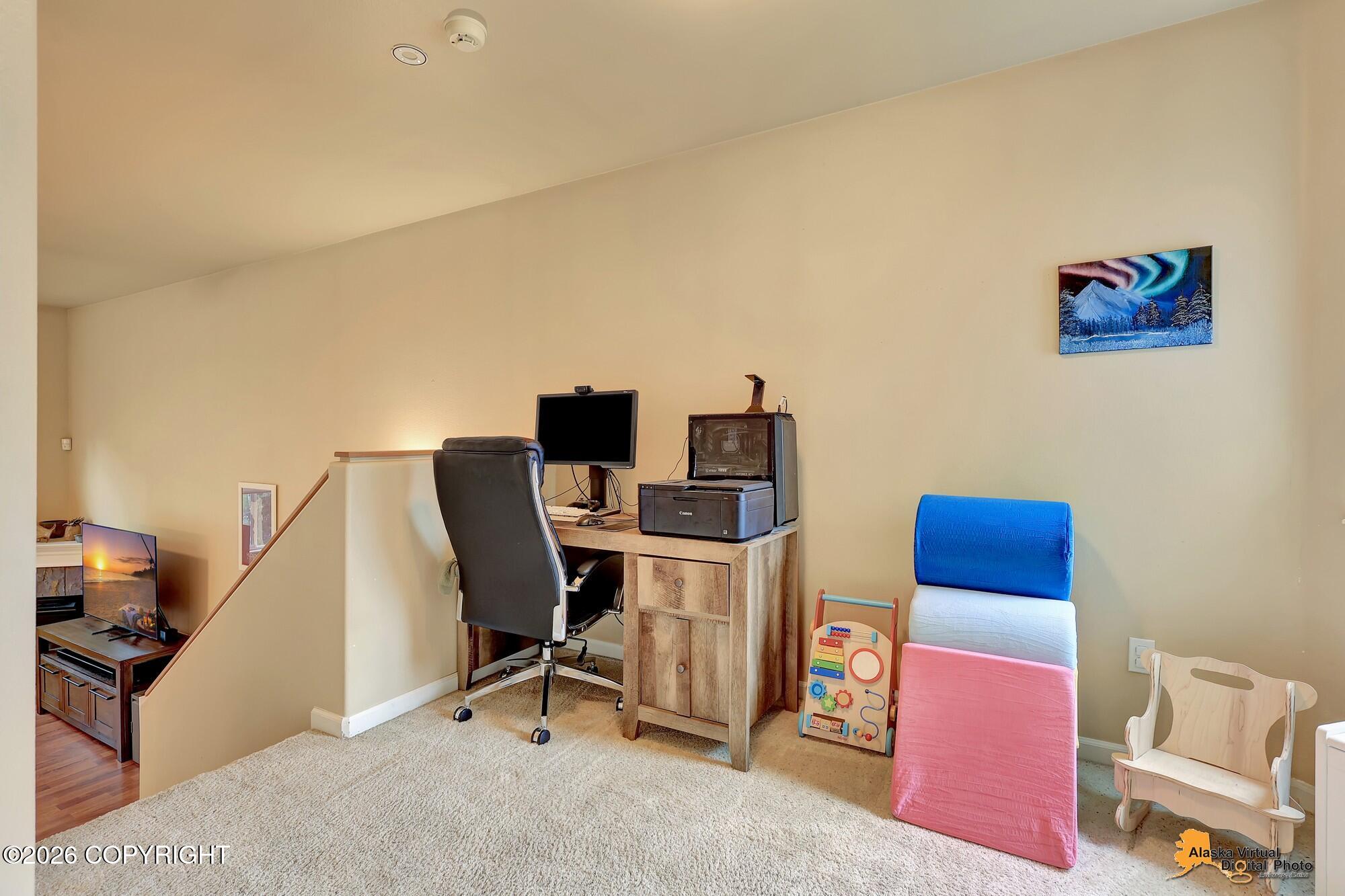 20560 Icefall Drive Property Photo 24