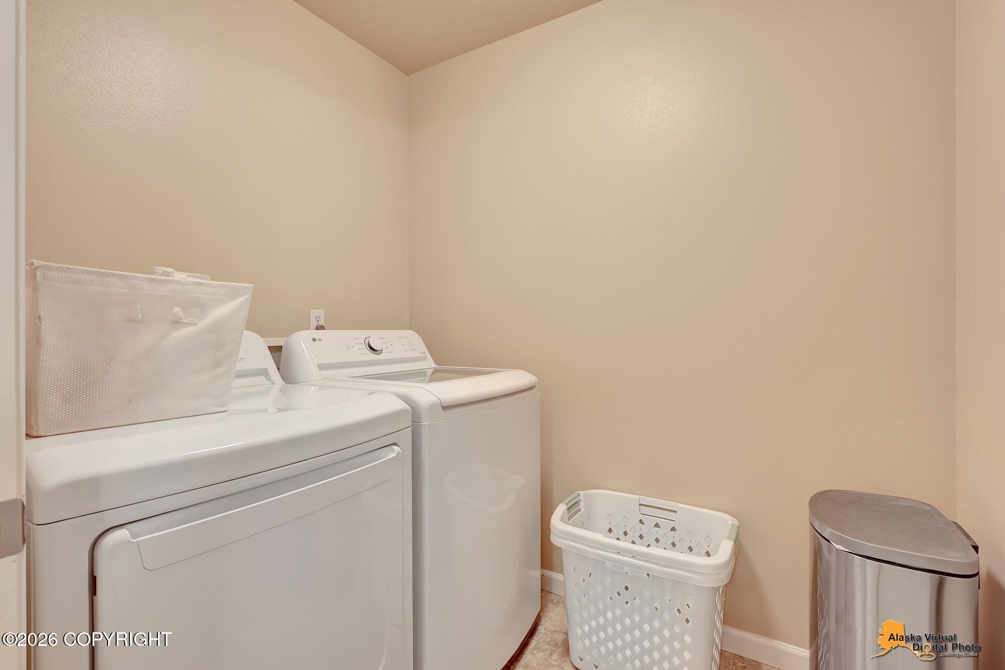 20560 Icefall Drive Property Photo 30