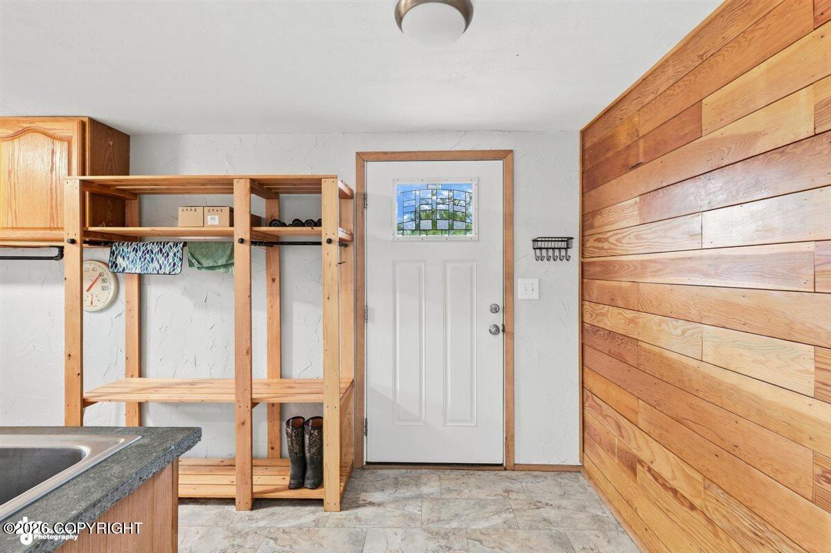 20262 E Birch Hill Drive Property Photo 4