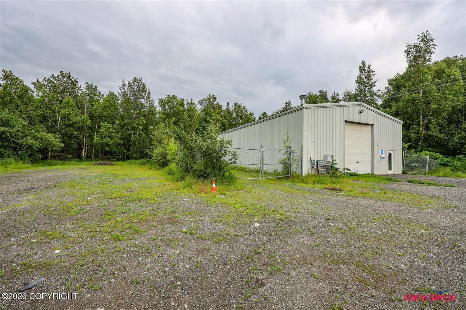 591 S Mckinley Street Property Photo 17