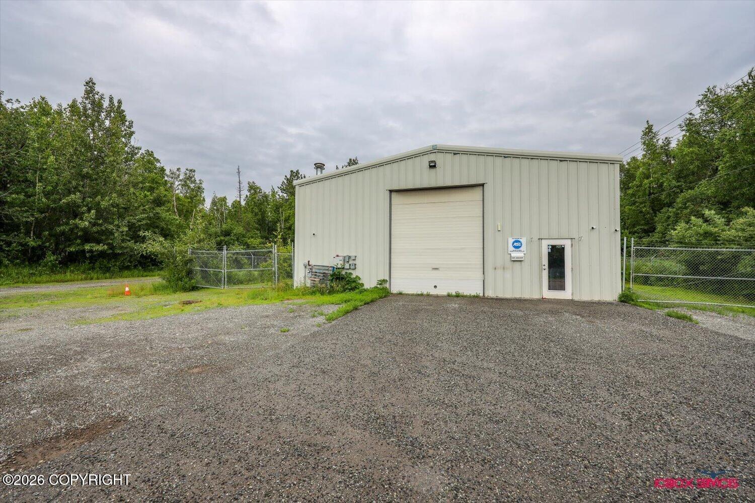 591 S Mckinley Street Property Photo 18
