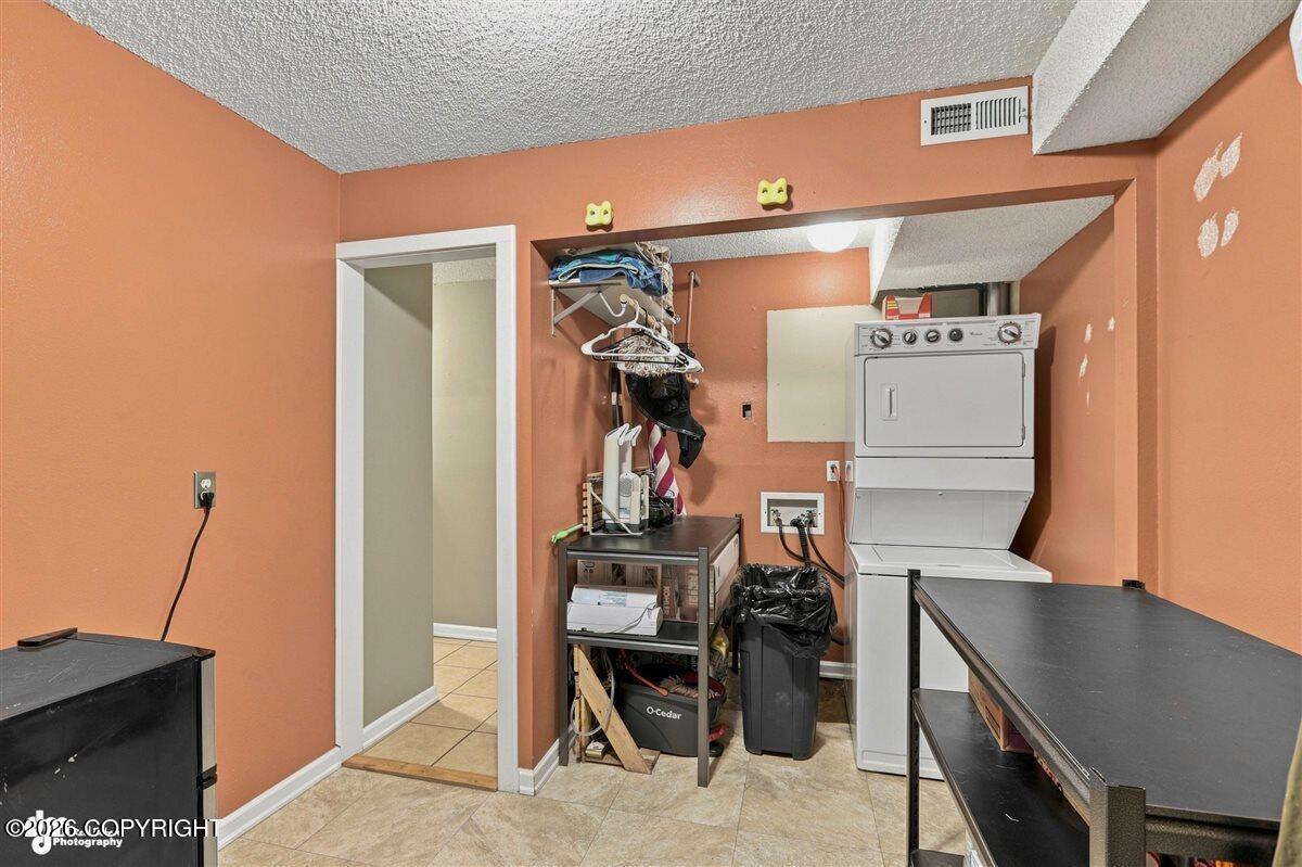 3134 W 34th Avenue #6a1d Property Photo 24