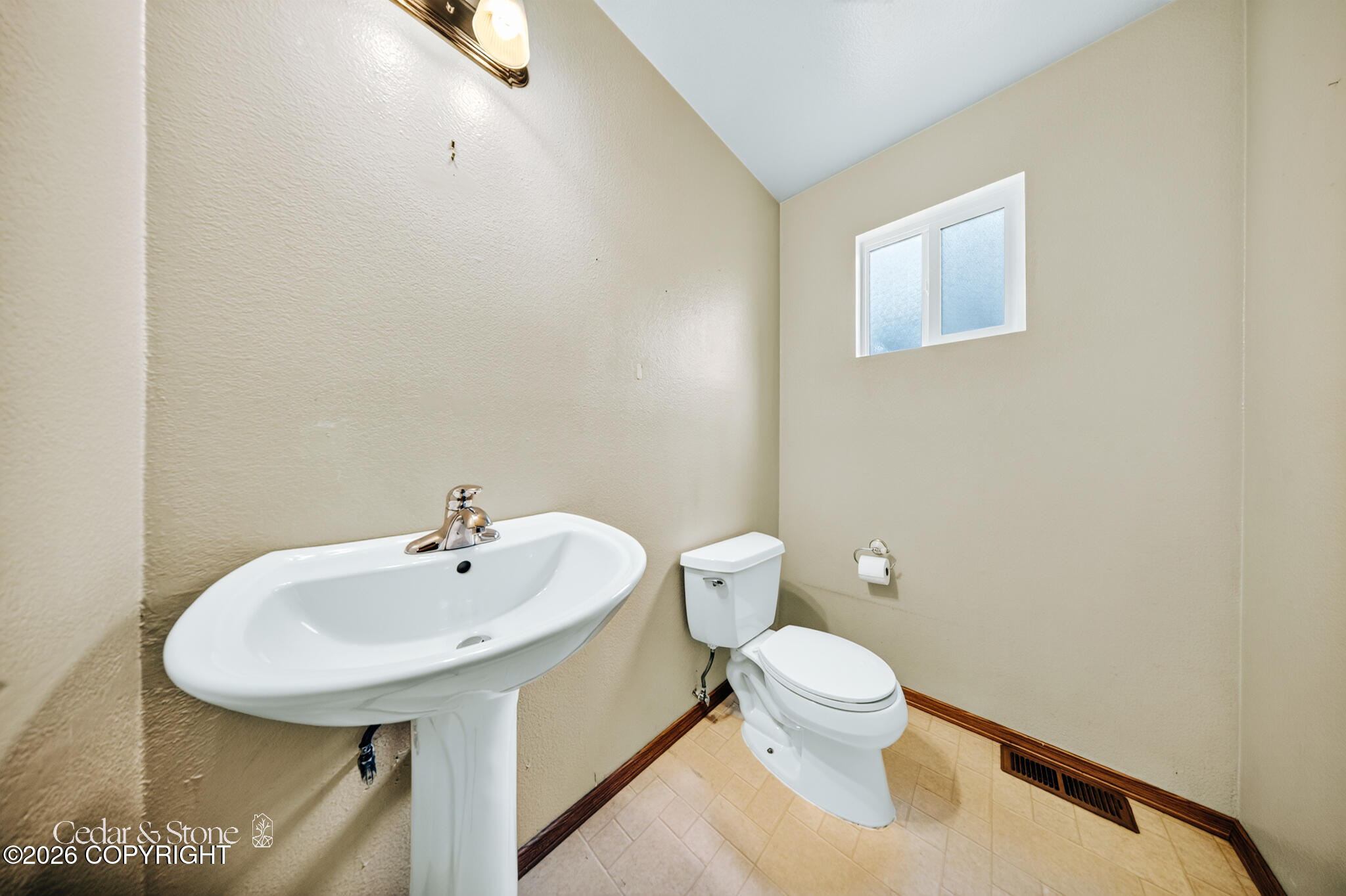3130 Bridle Lane Property Photo 25