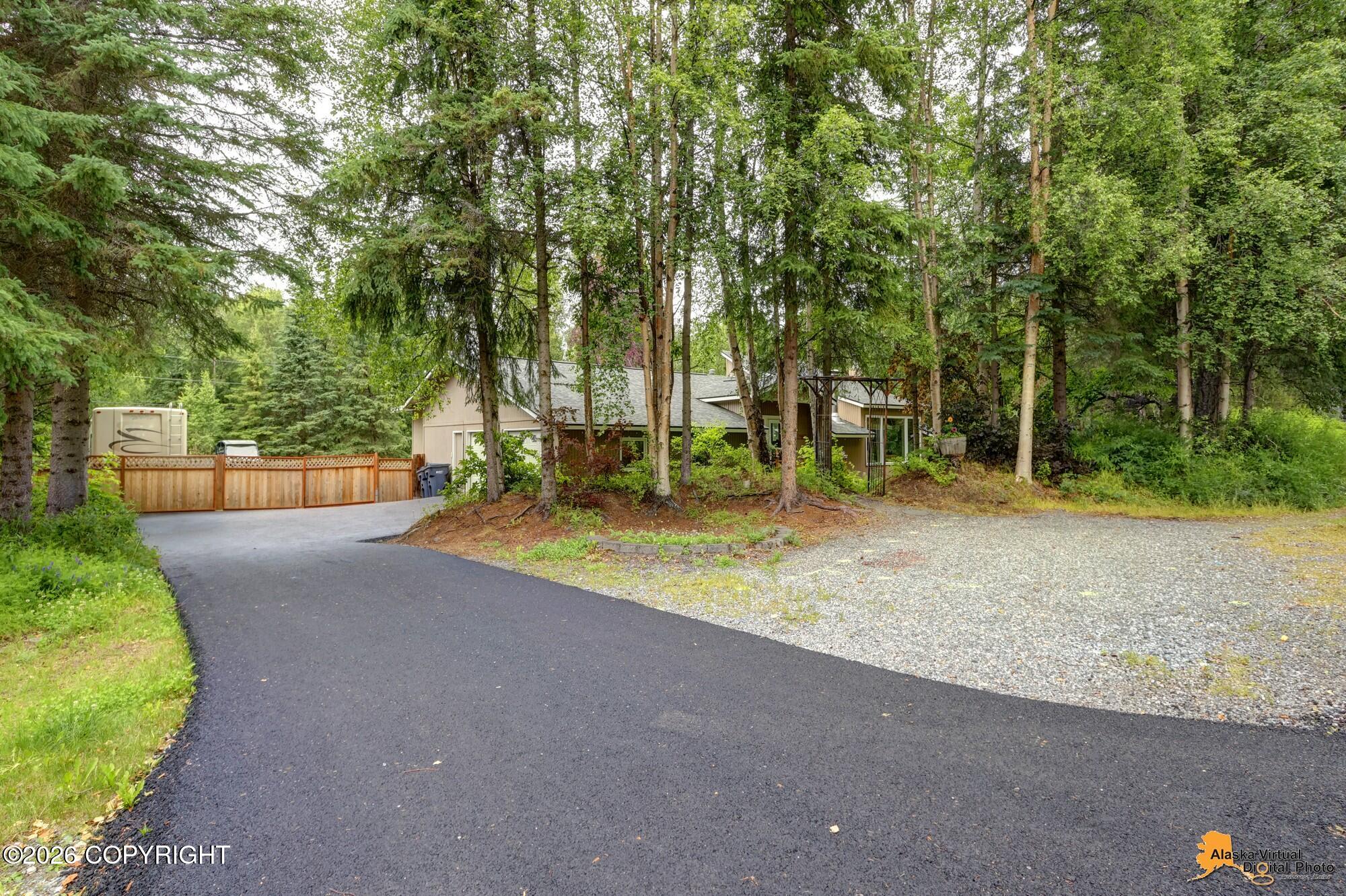 3601 Doroshin Avenue Property Photo 9