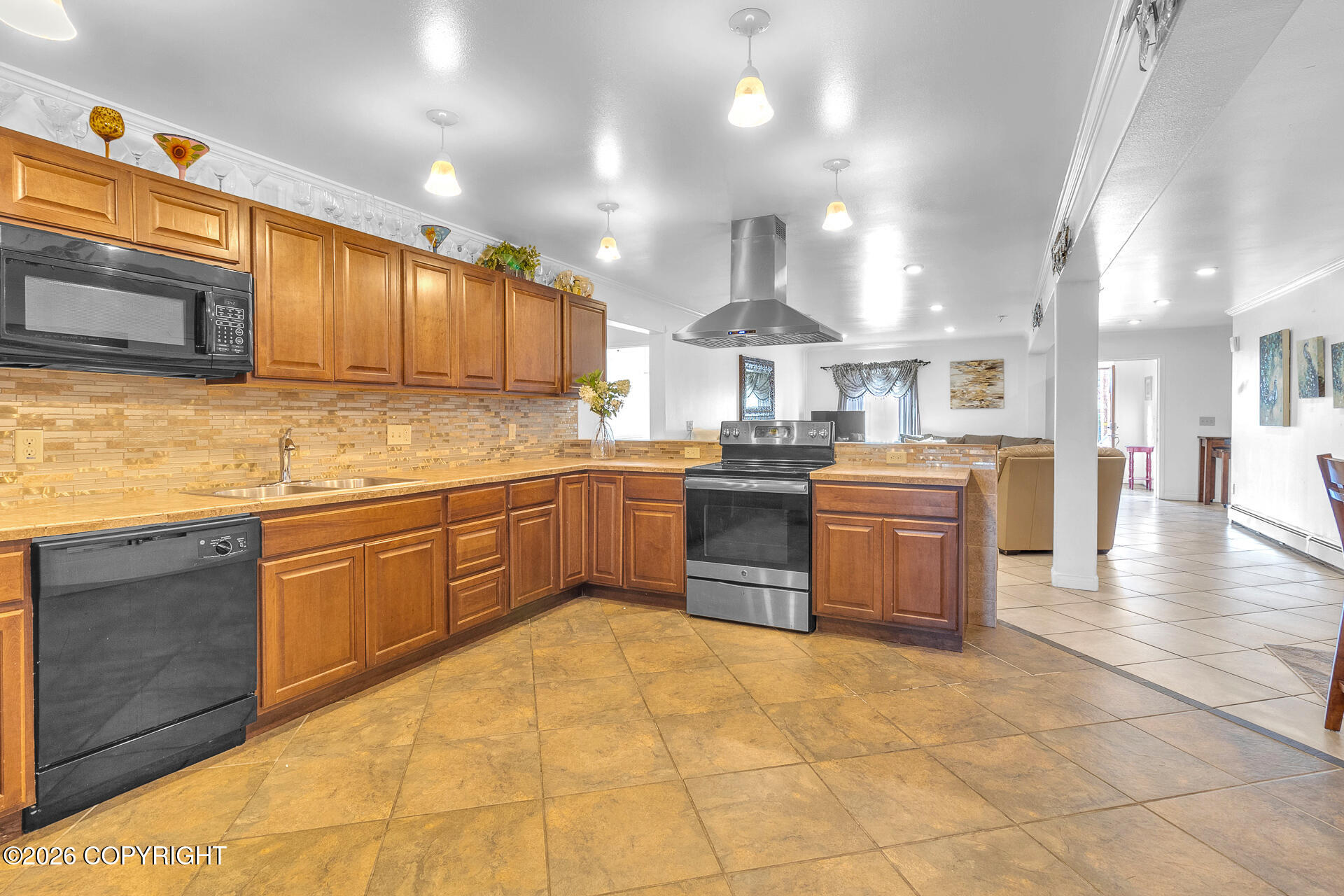 8308 Aspen Avenue Property Photo 8