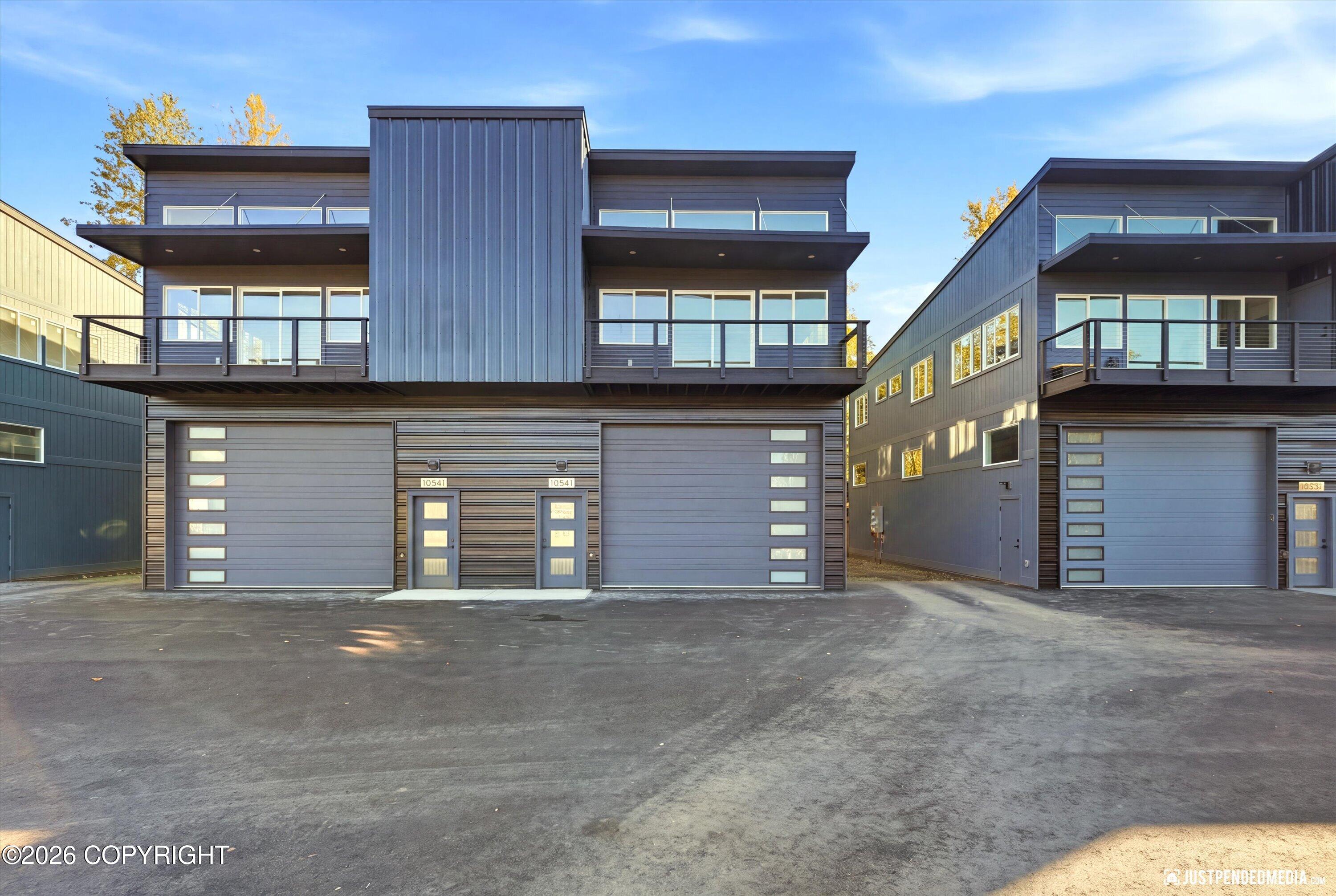 16543 Farm Avenue #4 Property Photo 8