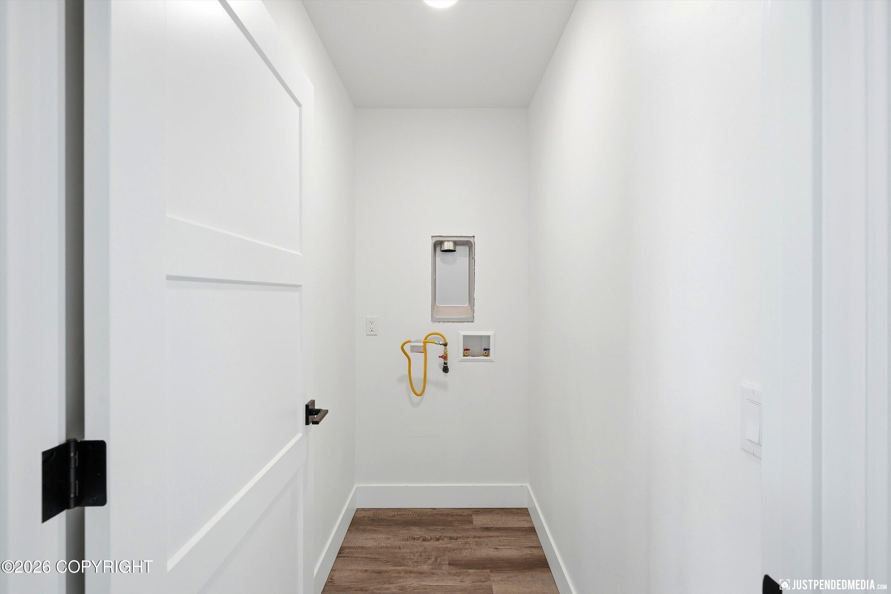 16543 Farm Avenue #4 Property Photo 14
