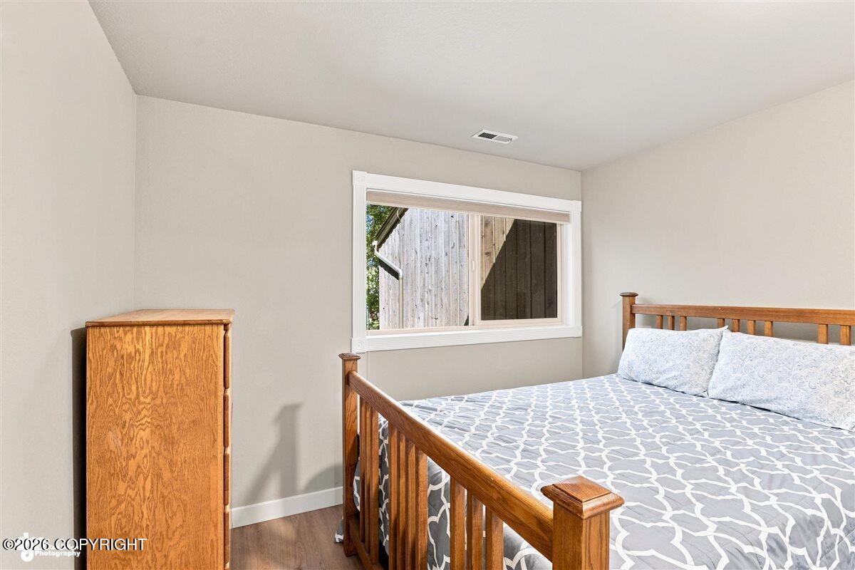 2042 Eastridge Drive #18b-5 Property Photo 15