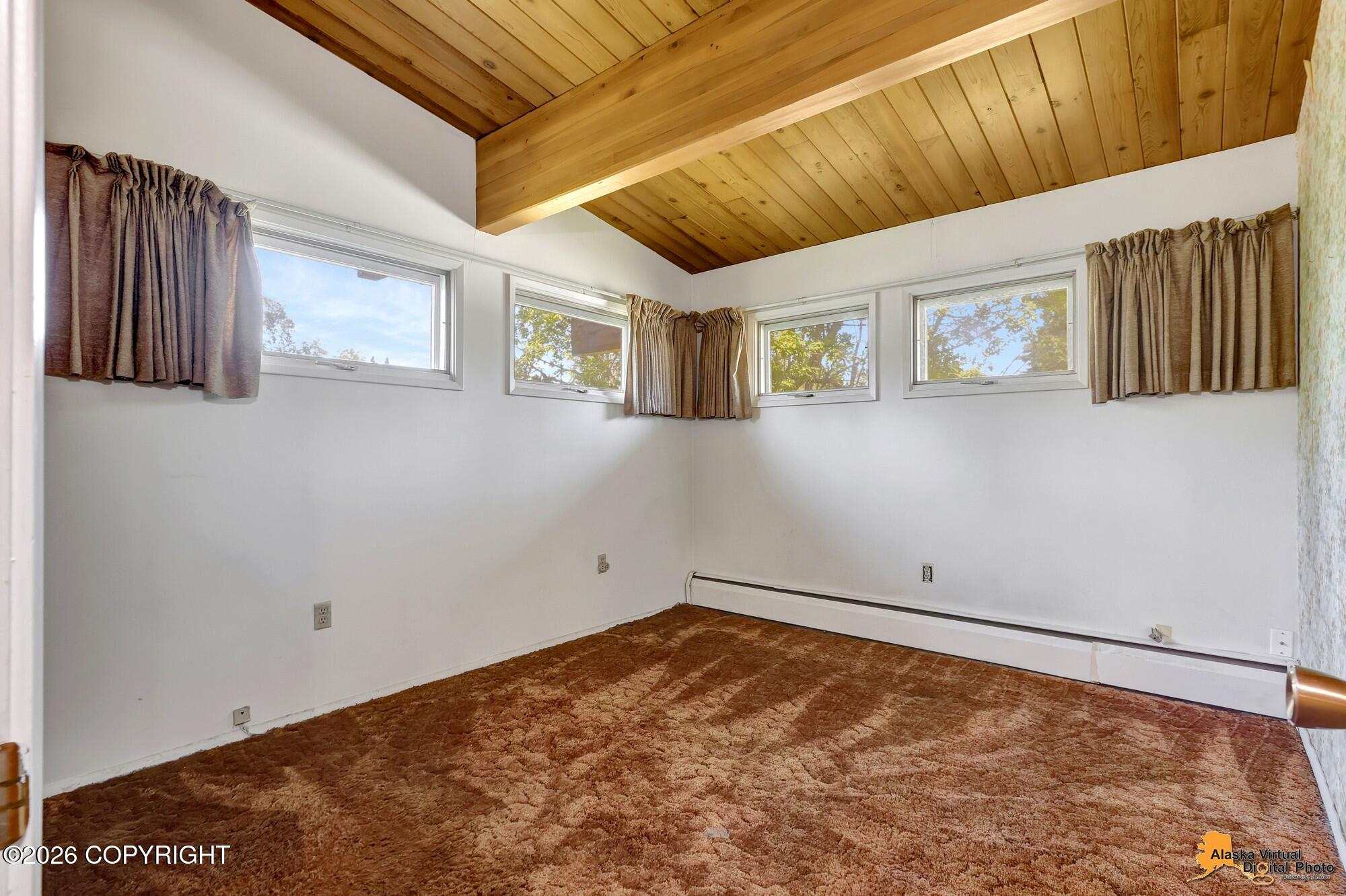 1306 E 26th Avenue Property Photo 12