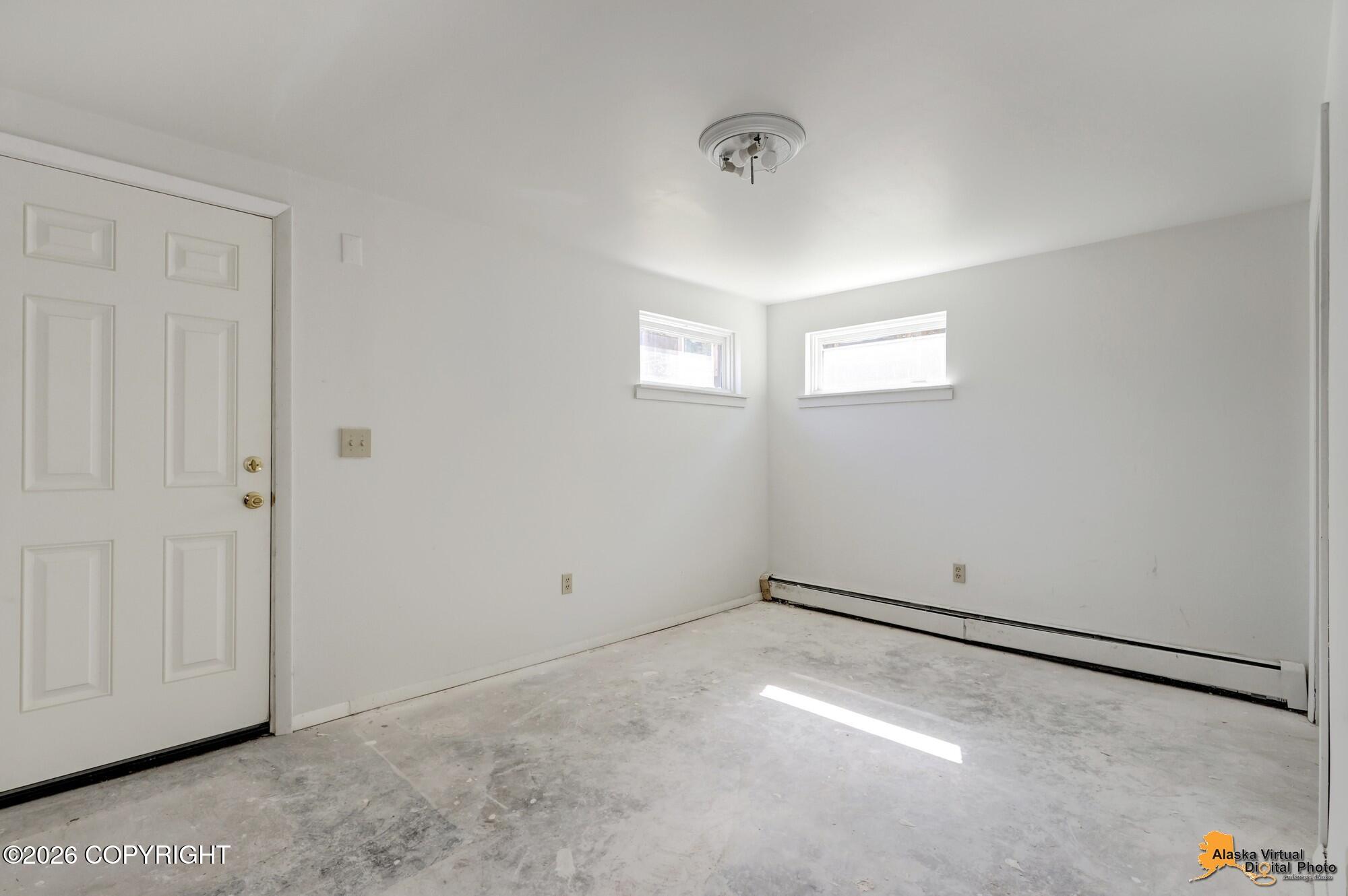1306 E 26th Avenue Property Photo 24
