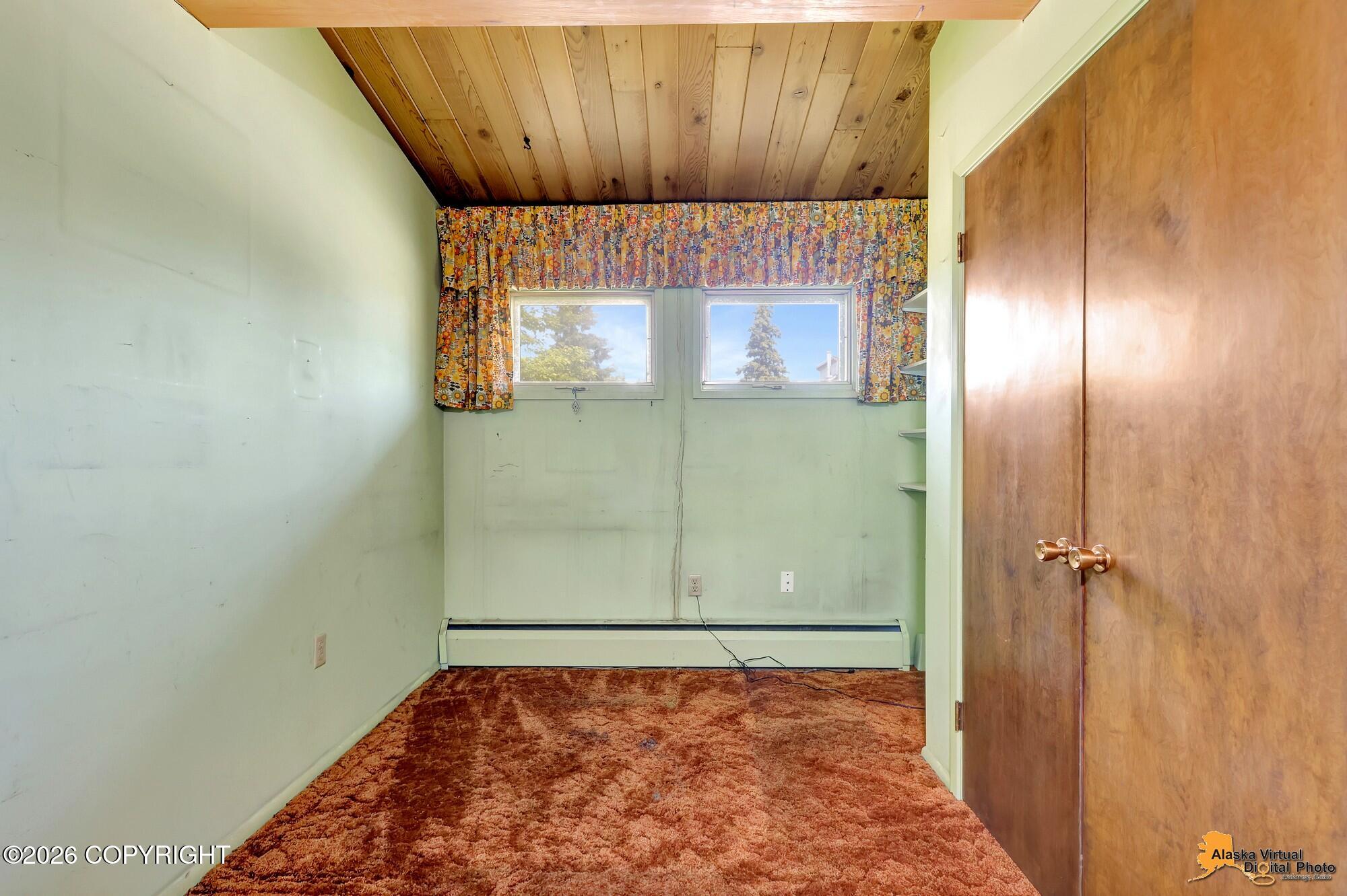 1306 E 26th Avenue Property Photo 34