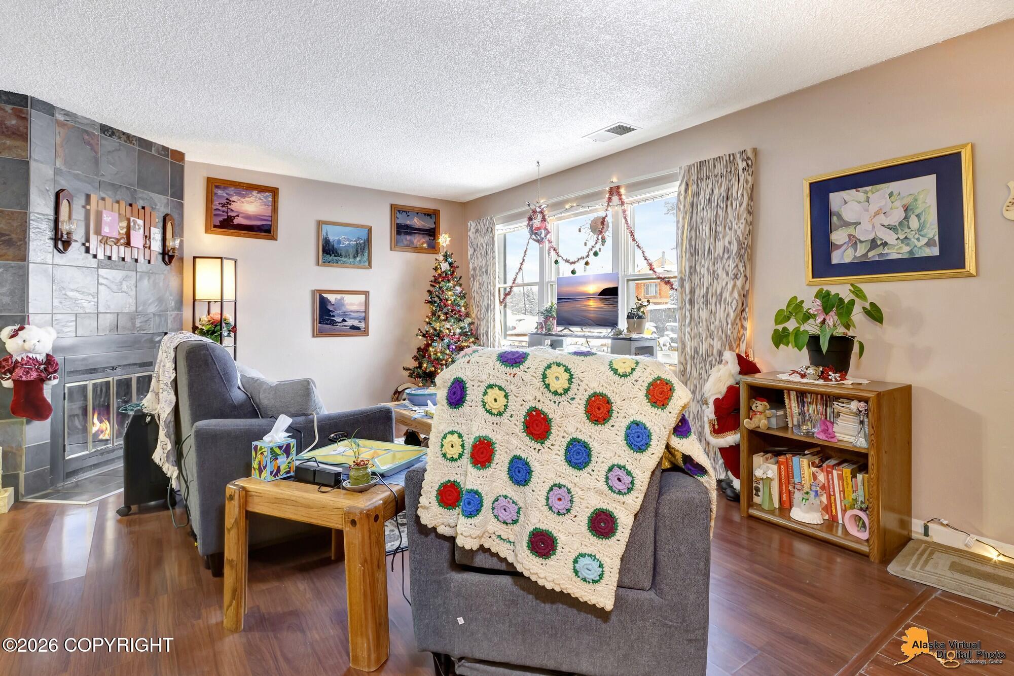 1271 Elegante Lane Property Photo 4