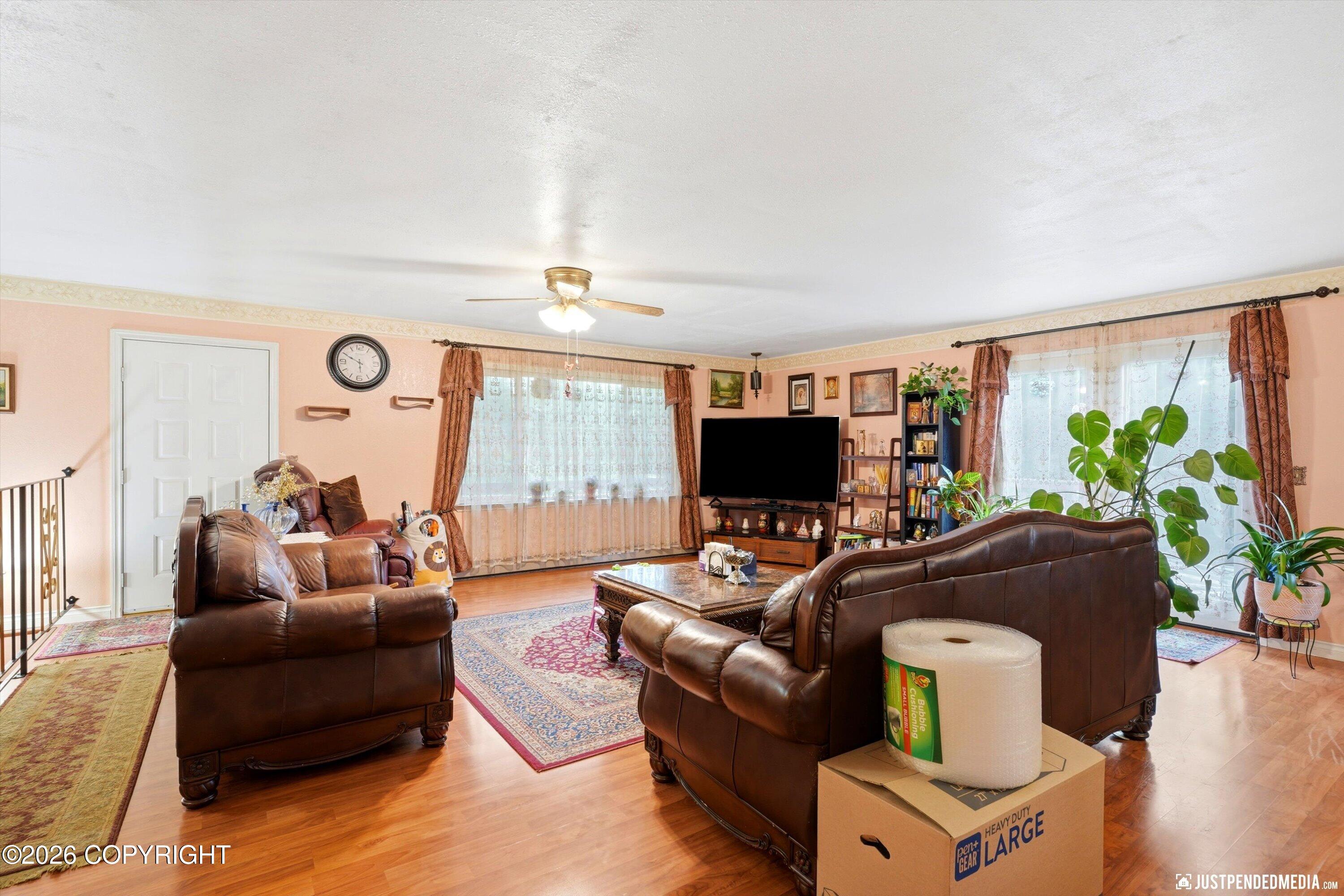 6901 Trafford Drive Property Photo 10