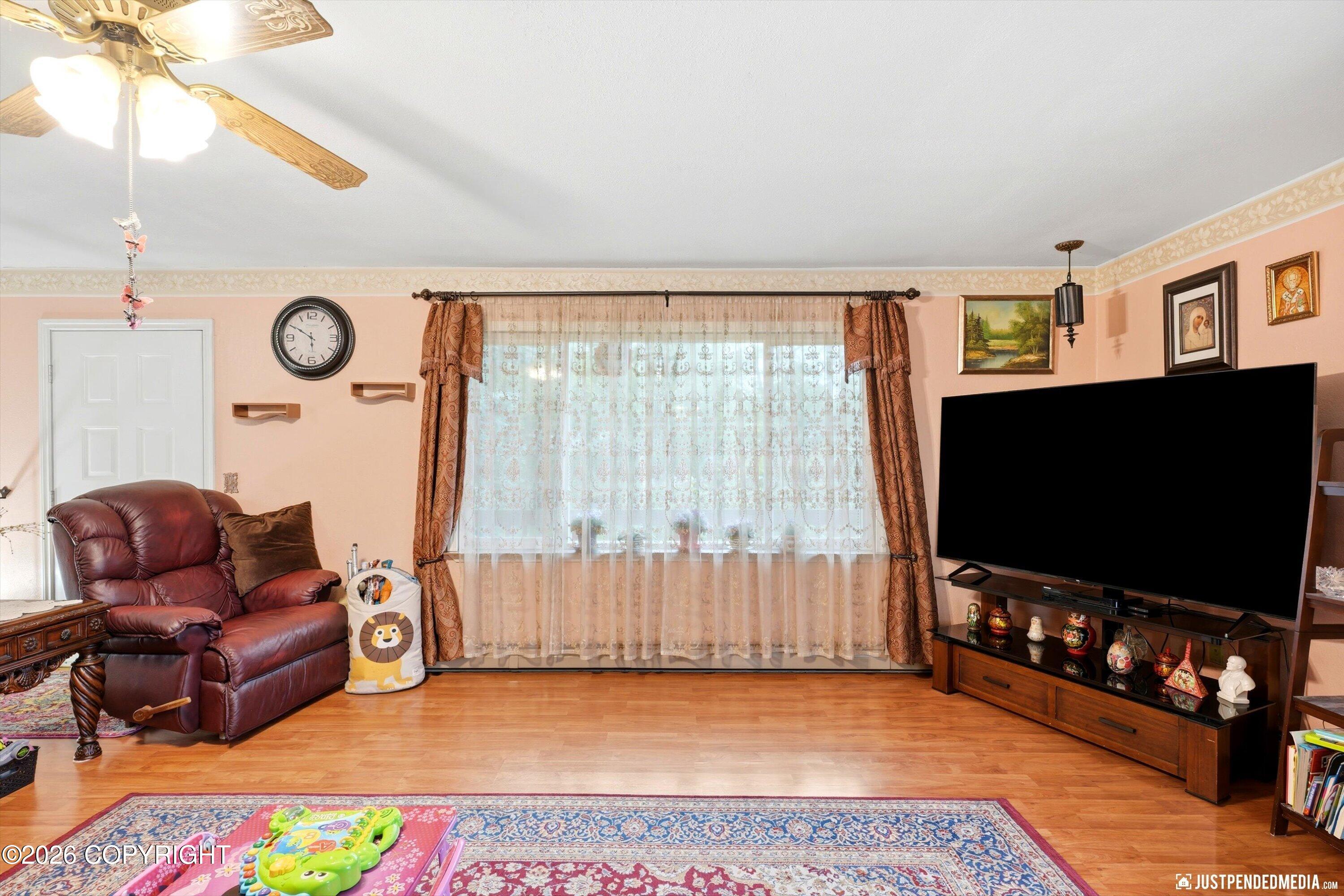 6901 Trafford Drive Property Photo 11