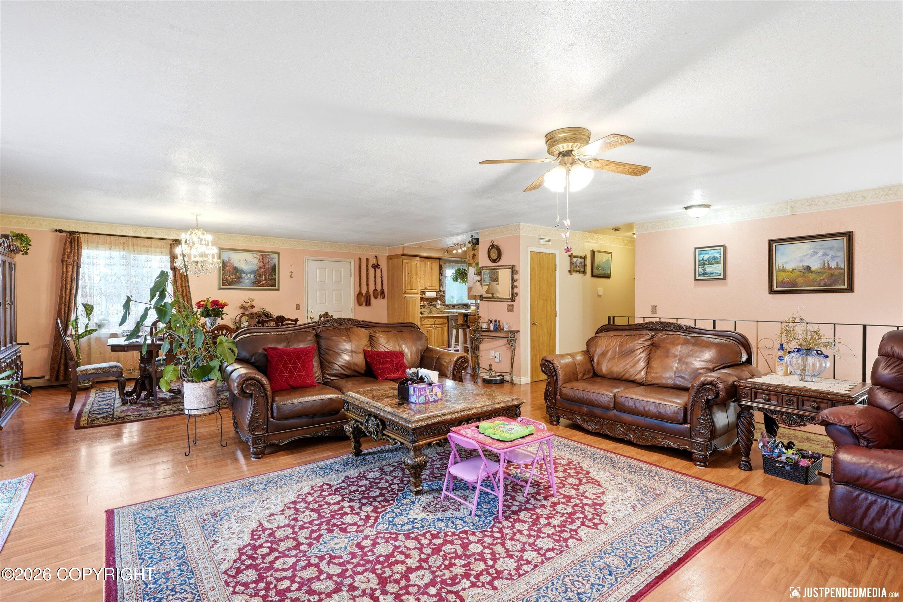 6901 Trafford Drive Property Photo 12